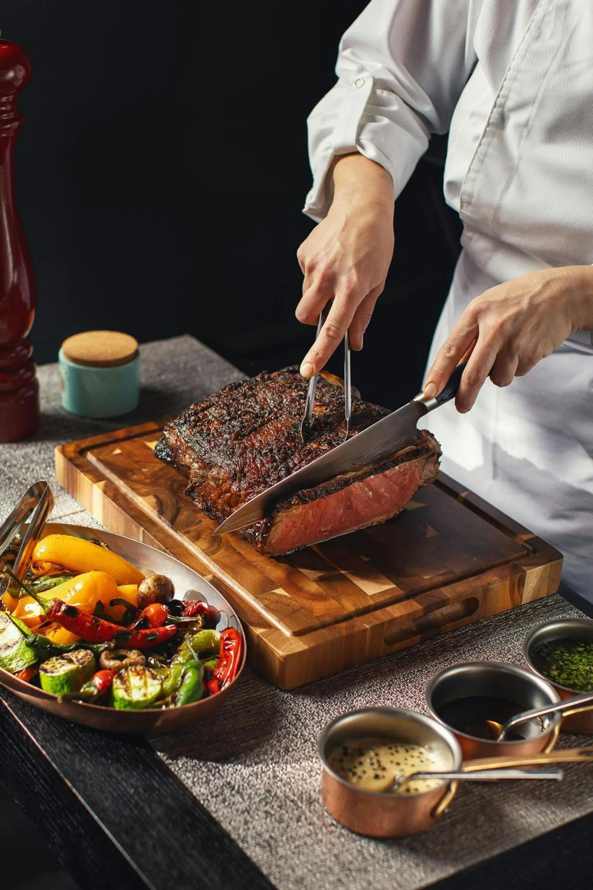 Restaurant/places to eat in Paragraph Freedom Square, a Luxury Collection Hotel, Tbilisi