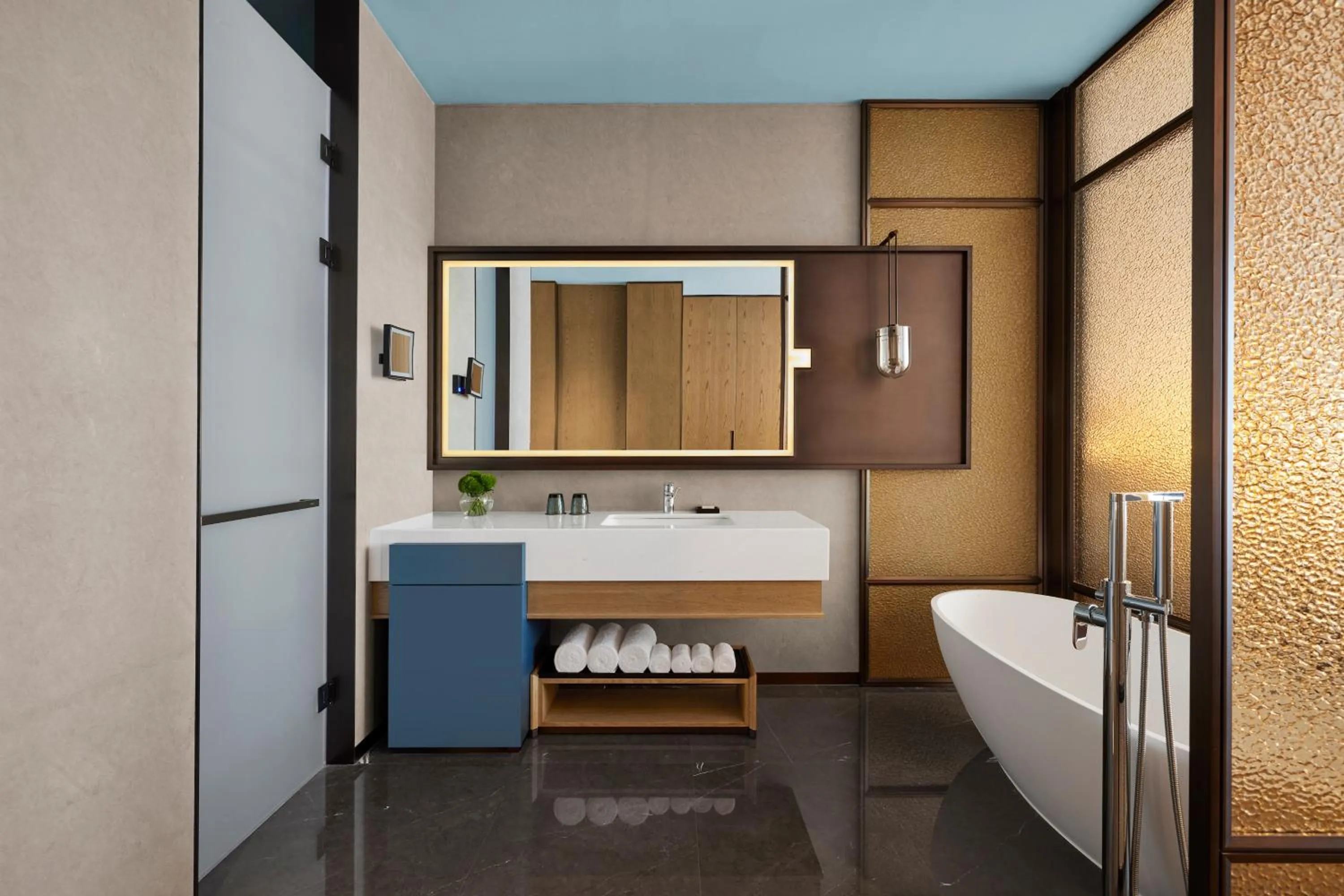 Bathroom in JW Marriott Hotel Xi'an Southwest