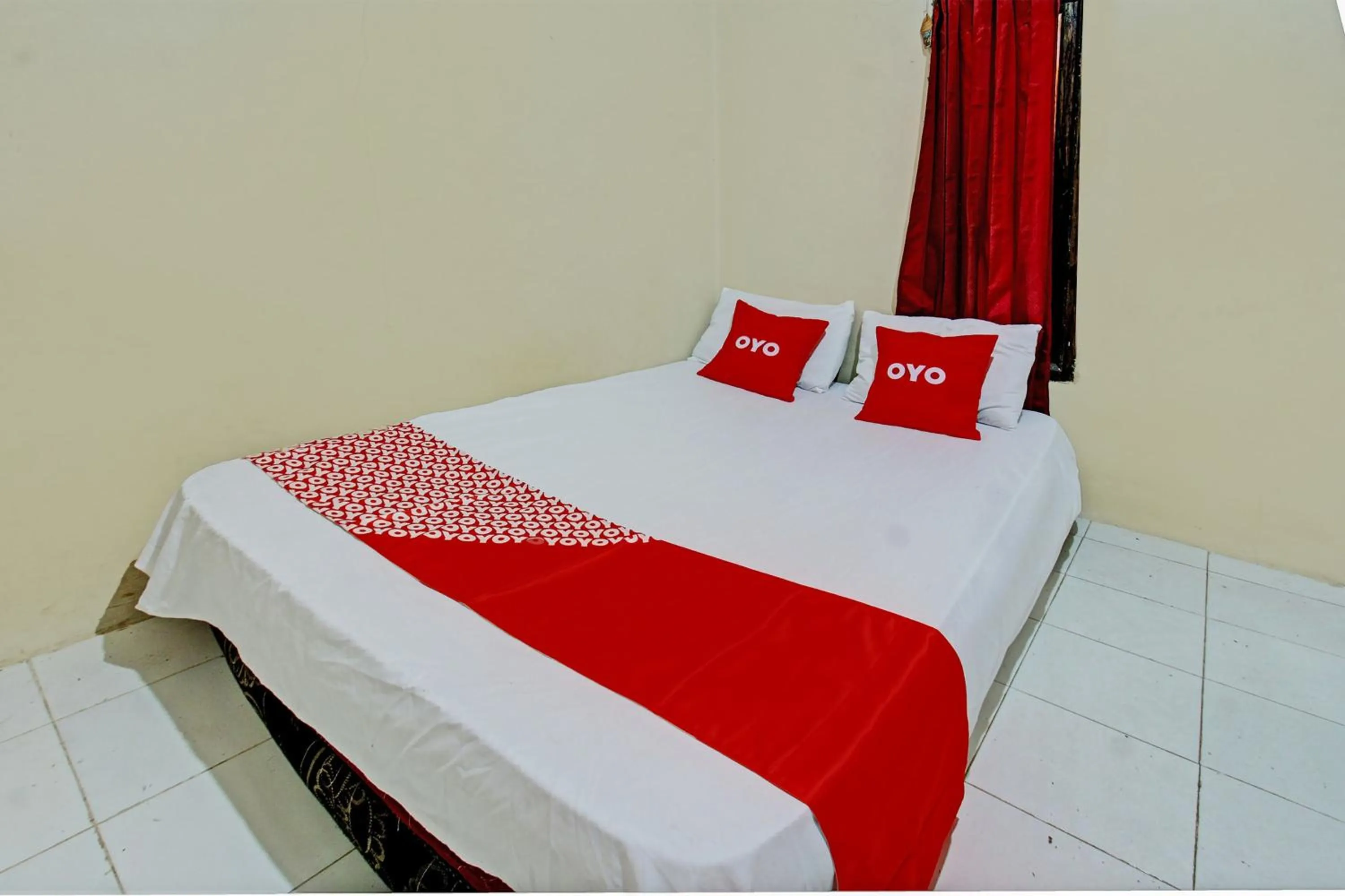 Bedroom, Bed in OYO Life 93058 Kos Subur