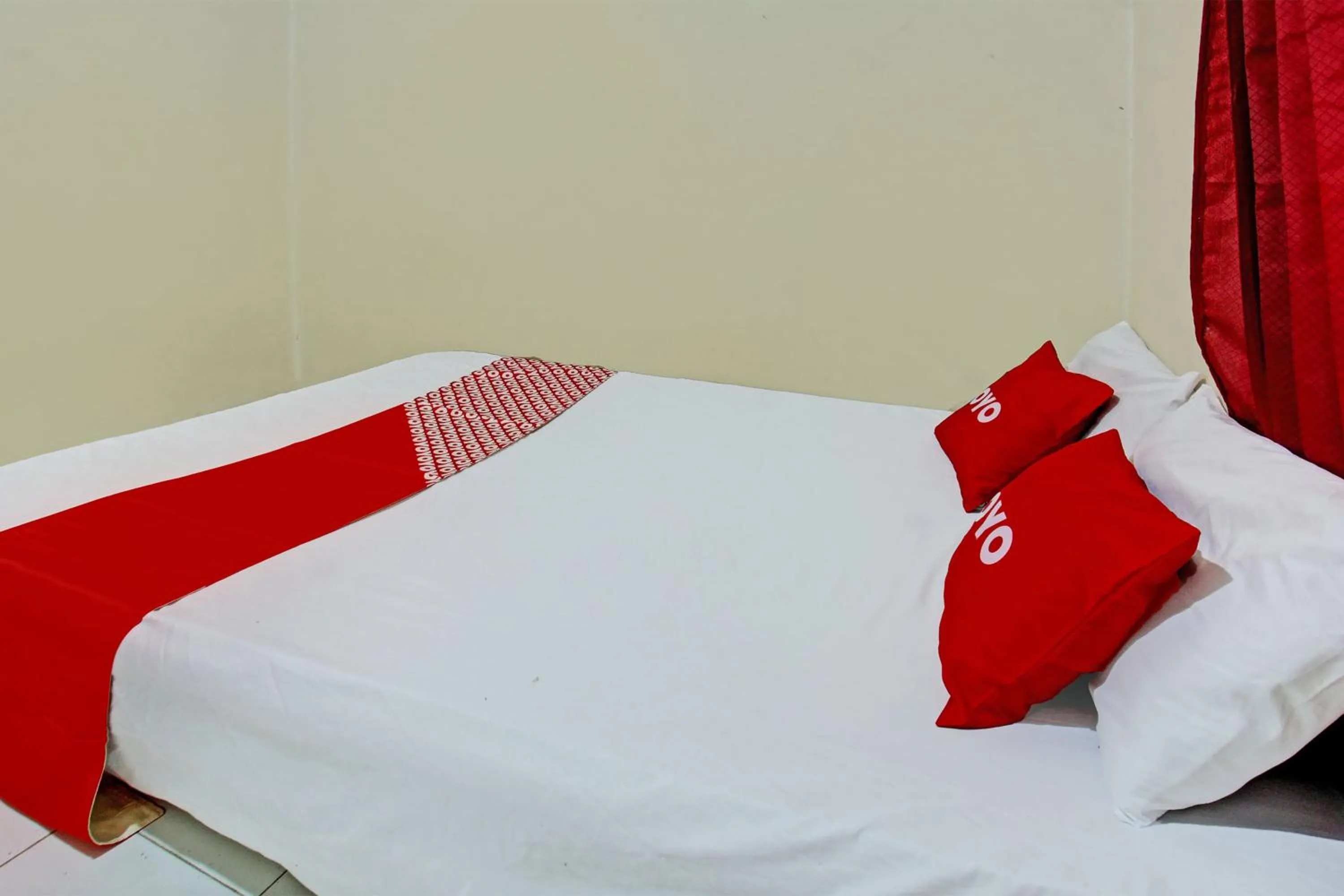 Bedroom, Bed in OYO Life 93058 Kos Subur