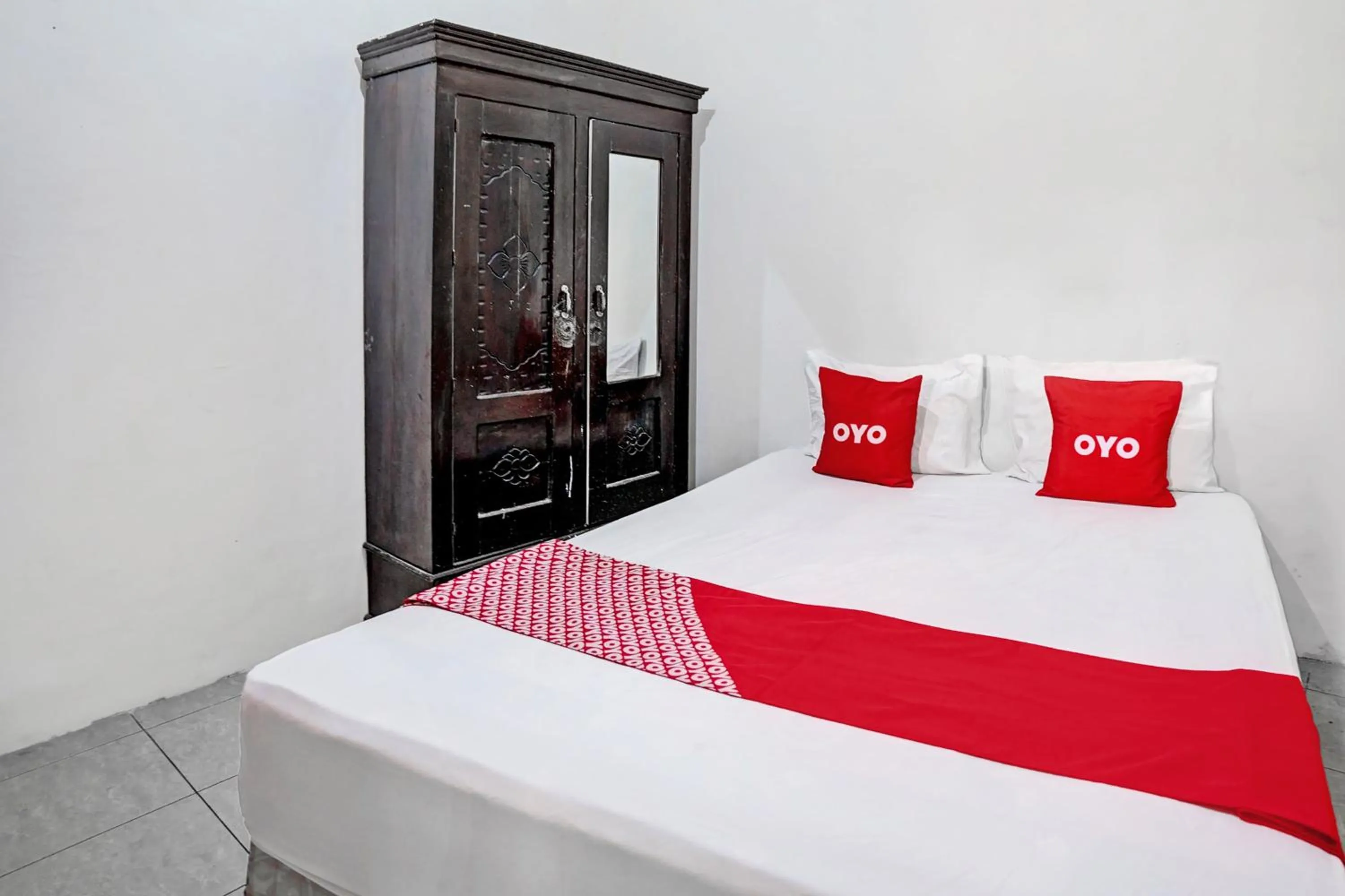 Bedroom, Bed in OYO Life 92840 Wisma Morricco