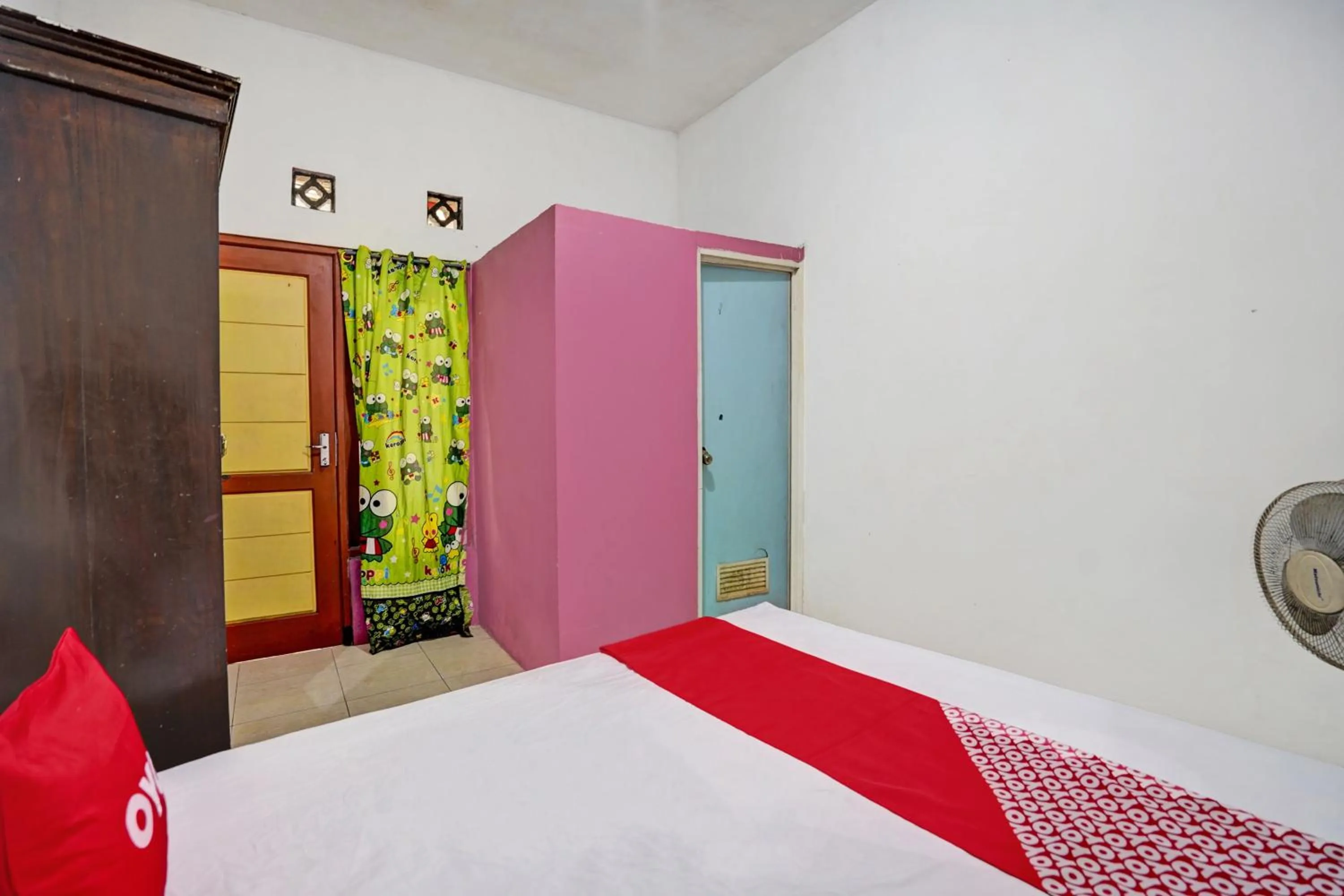 Bedroom, Bed in OYO Life 92840 Wisma Morricco