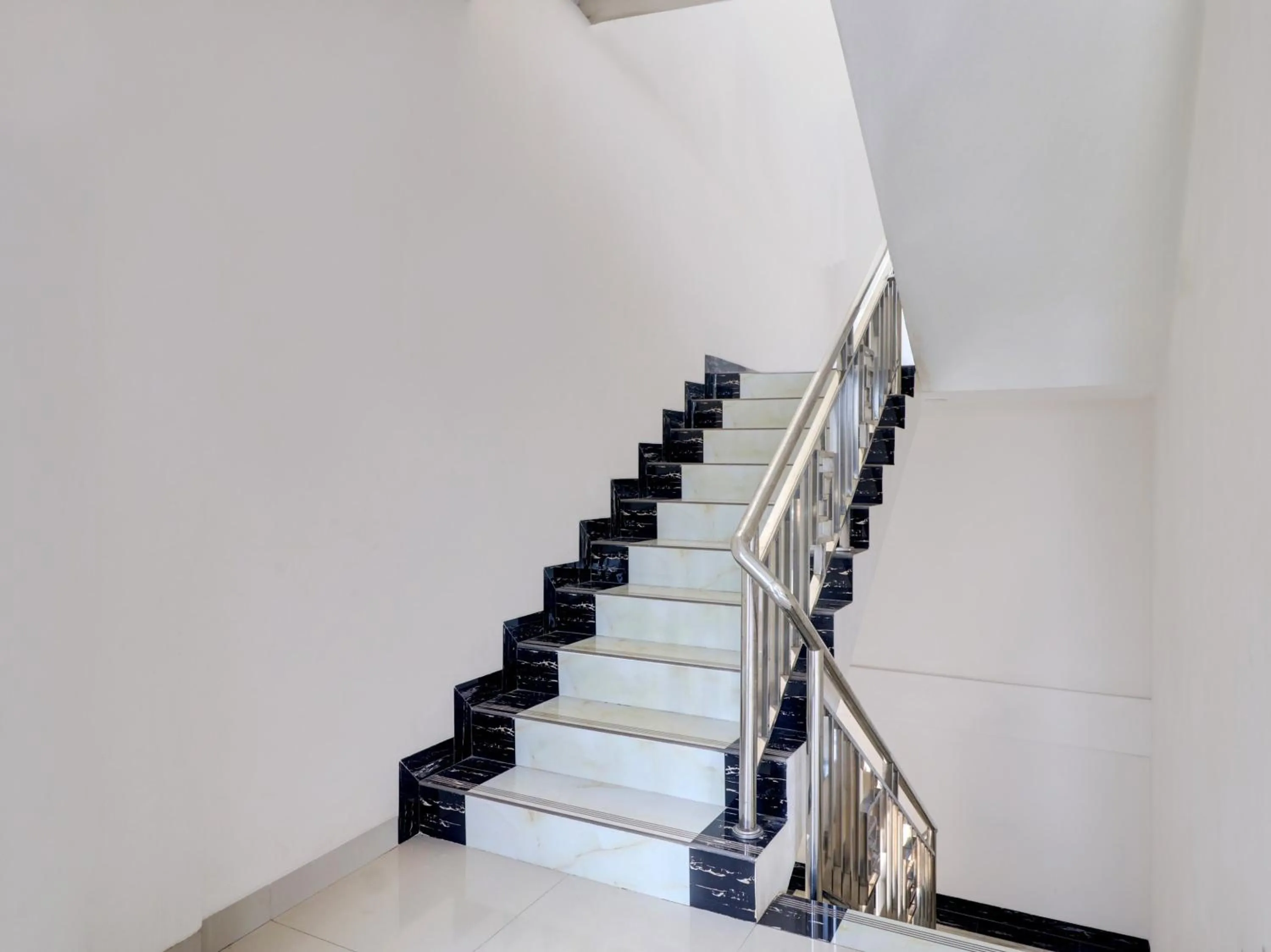 Lobby or reception in OYO Life 92707 D-akomiba Residence