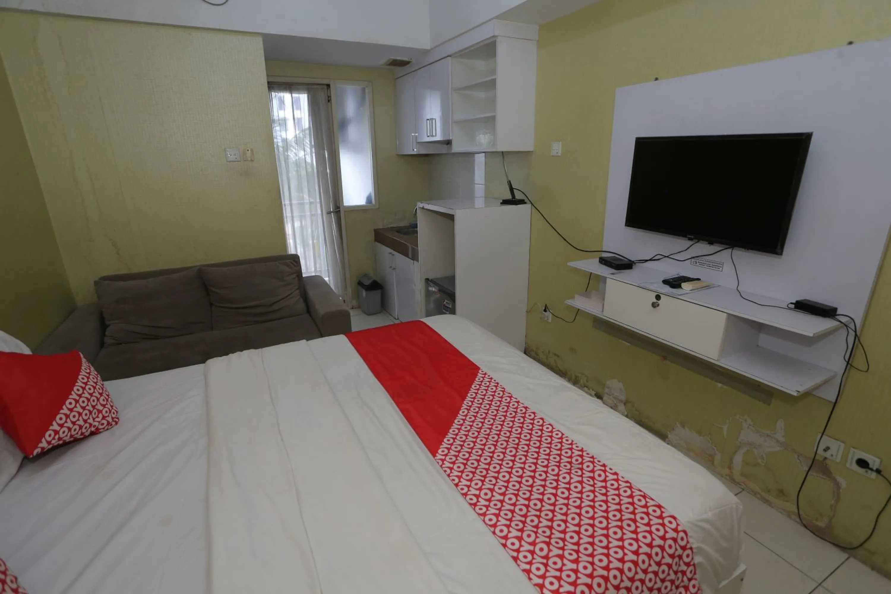 Bedroom, Bed in OYO Life 93008 Pelangi Coliving