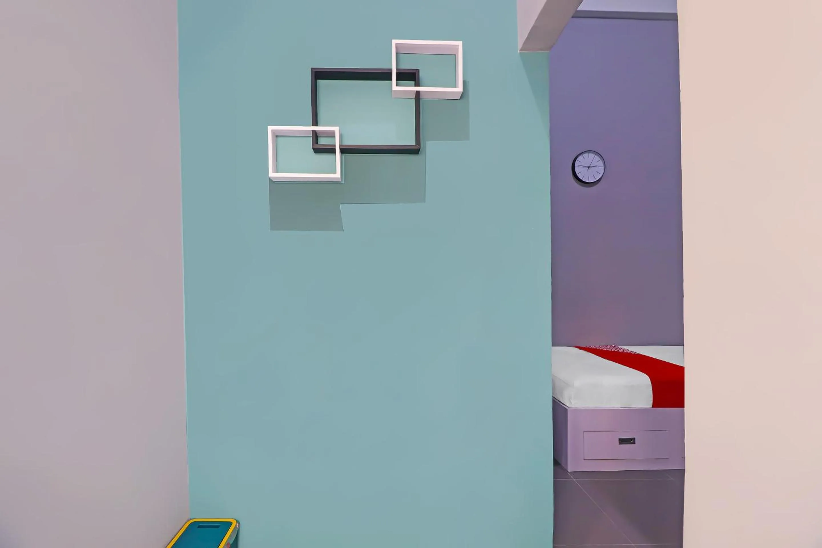 Bedroom in OYO Life 92691 Mc Kost Syariah