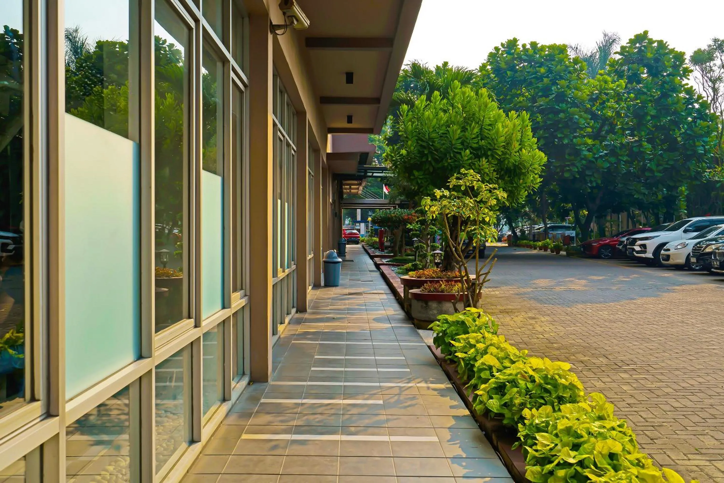 Facade/entrance in OYO Life 92774 The Edge Apartment By My Home