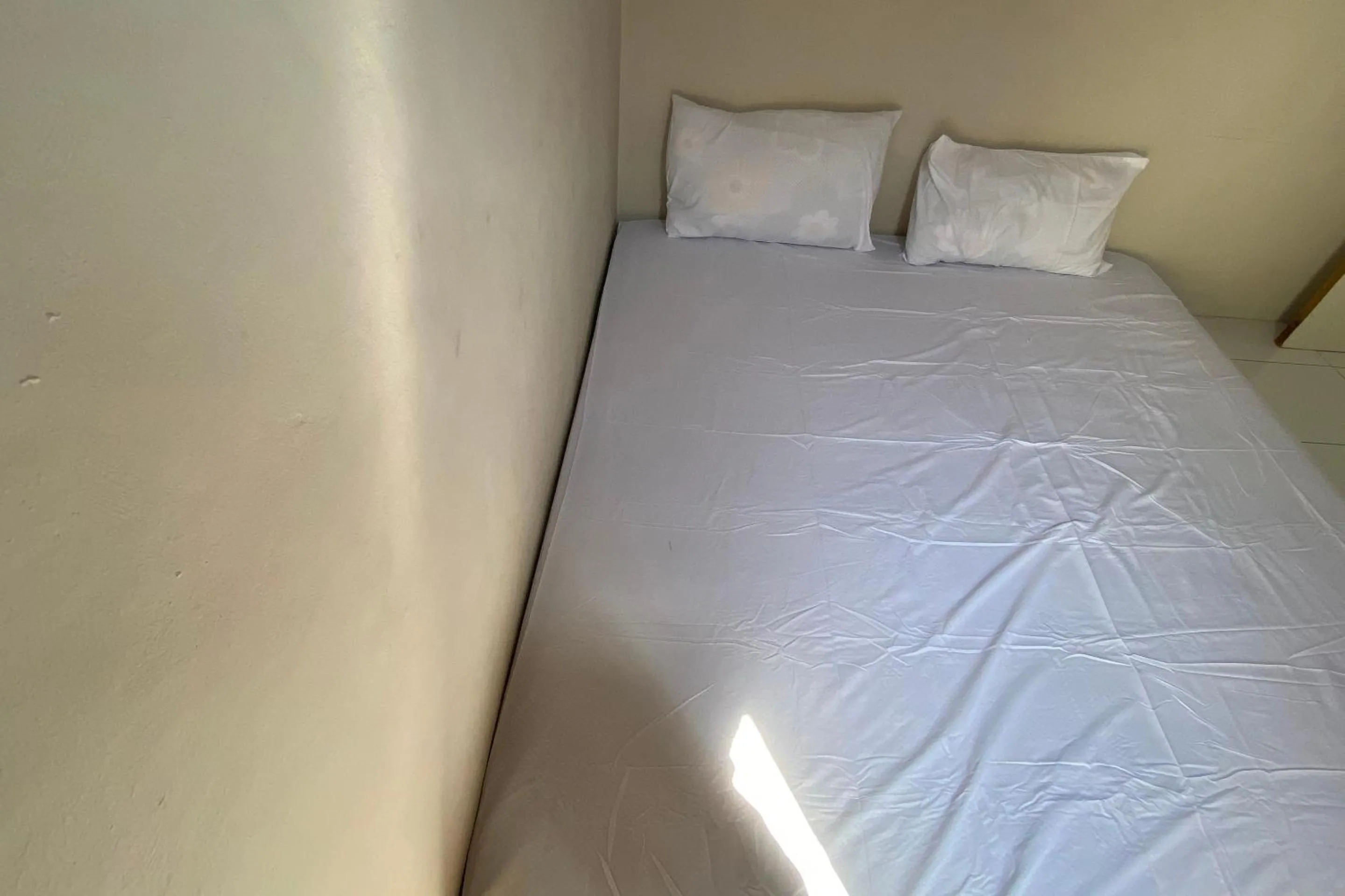 Bedroom, Bed in OYO Life Kos Bu Luh Mangku