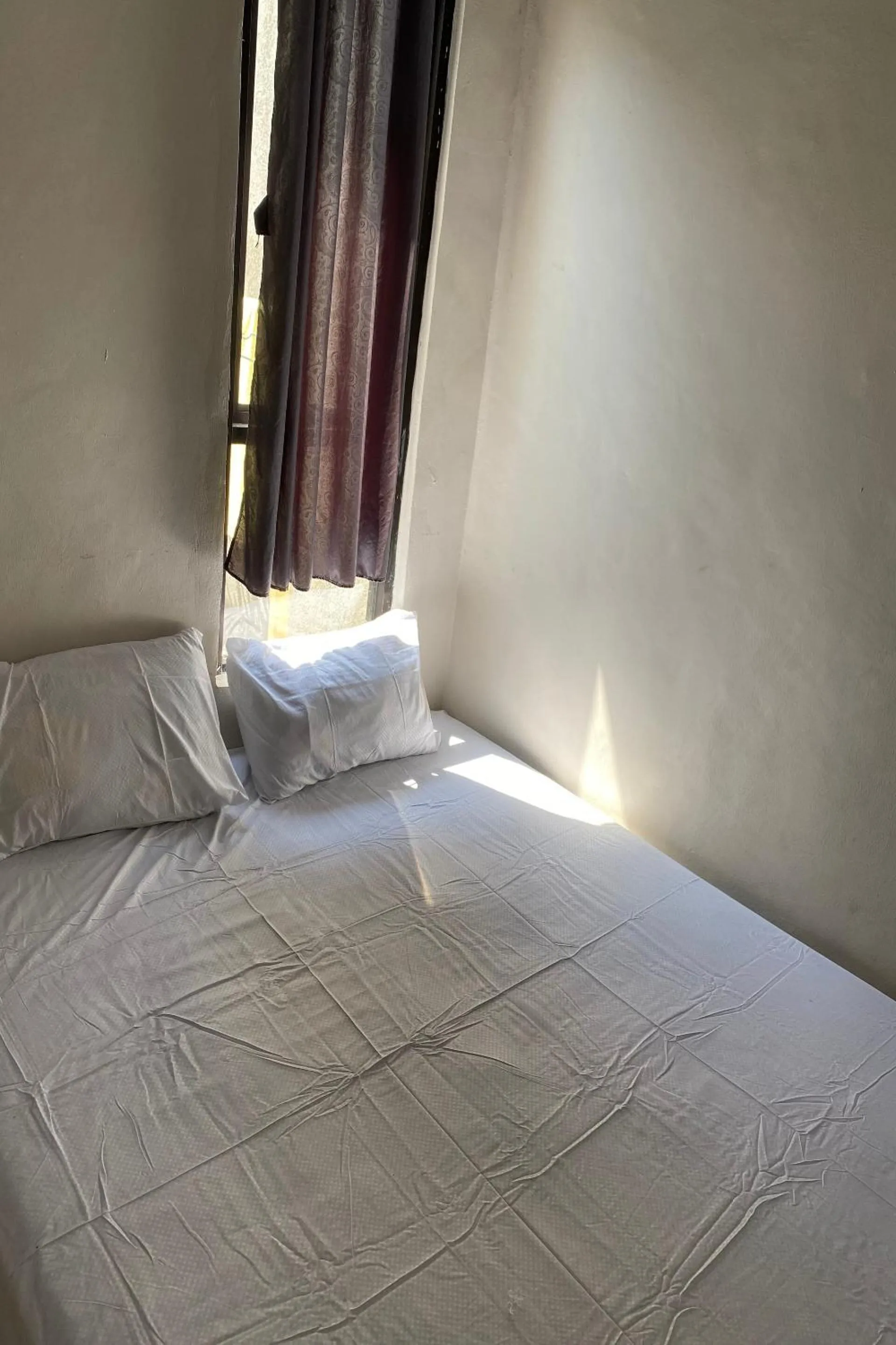 Bedroom, Bed in OYO Life Kos Bu Luh Mangku
