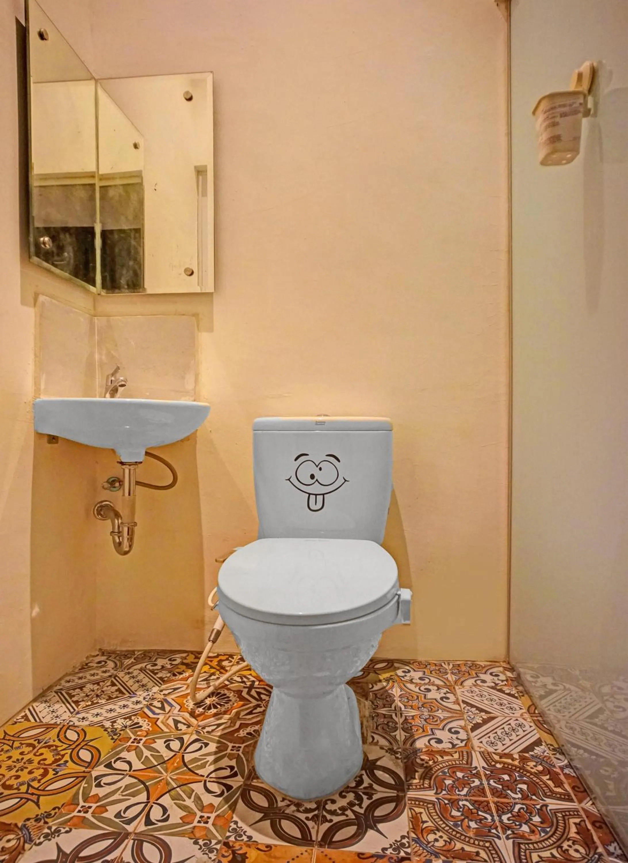 OYO Life 92829 Kos Insan Madani