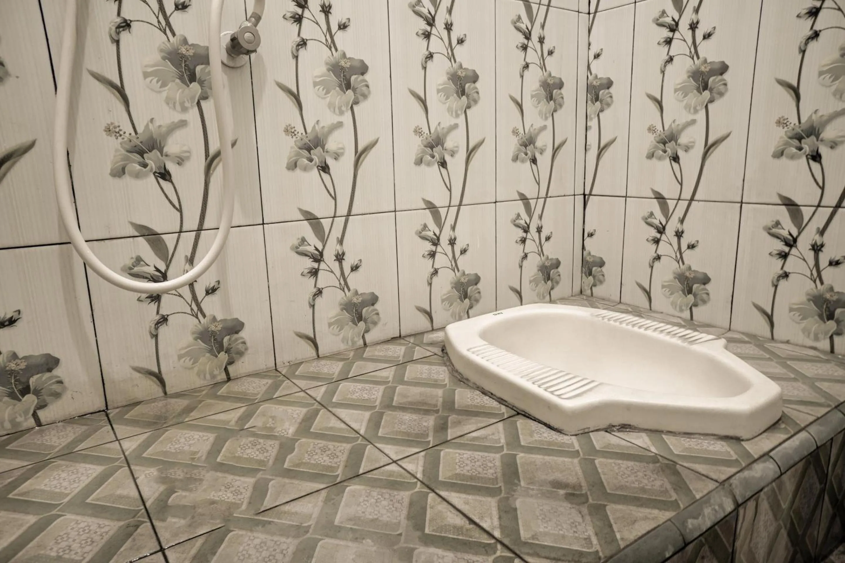 Bathroom in OYO Life 92922 Kost Bu Mala 1 Syariah