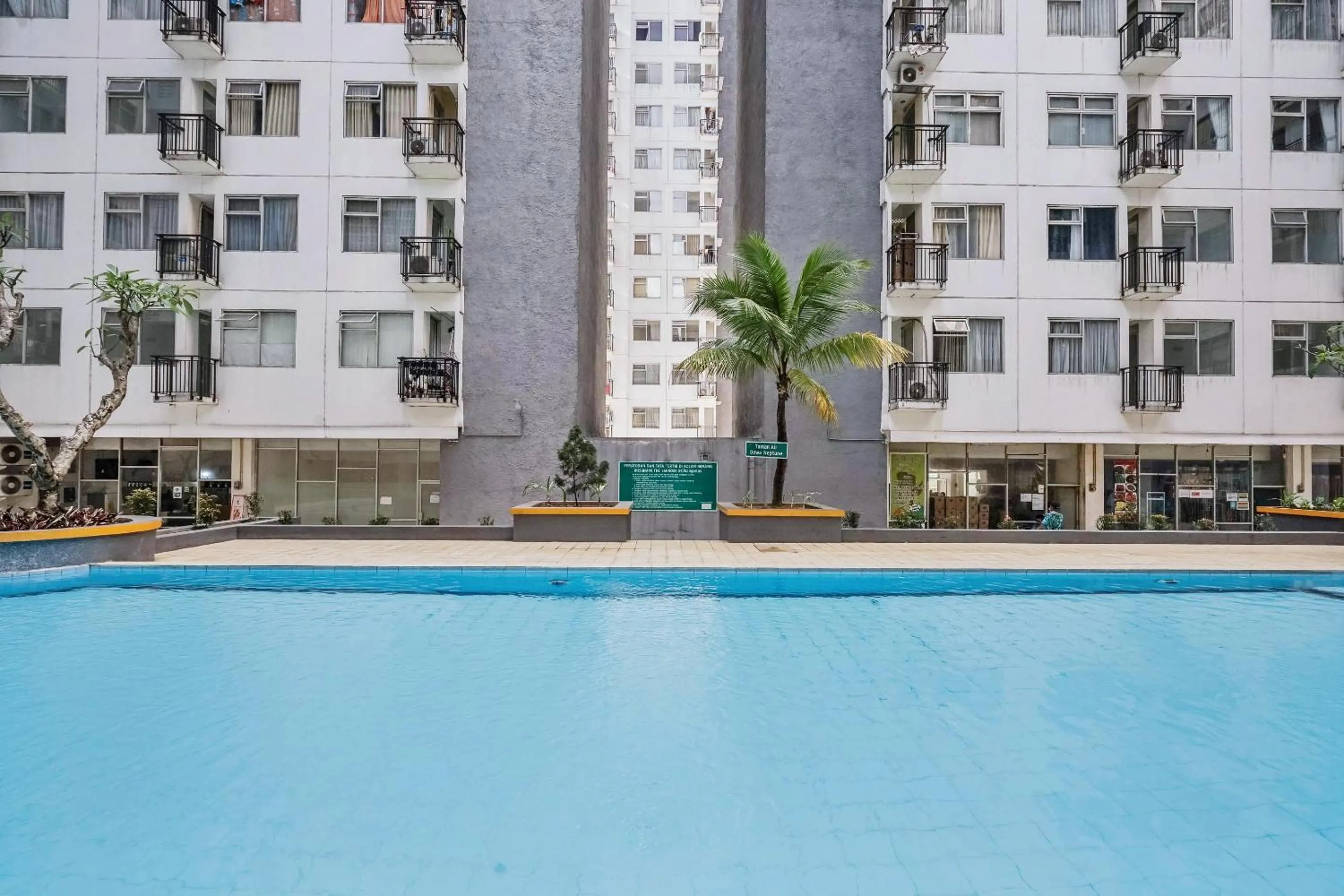 Facade/entrance in OYO Life 92649 Jarrdin Apartment By Glory