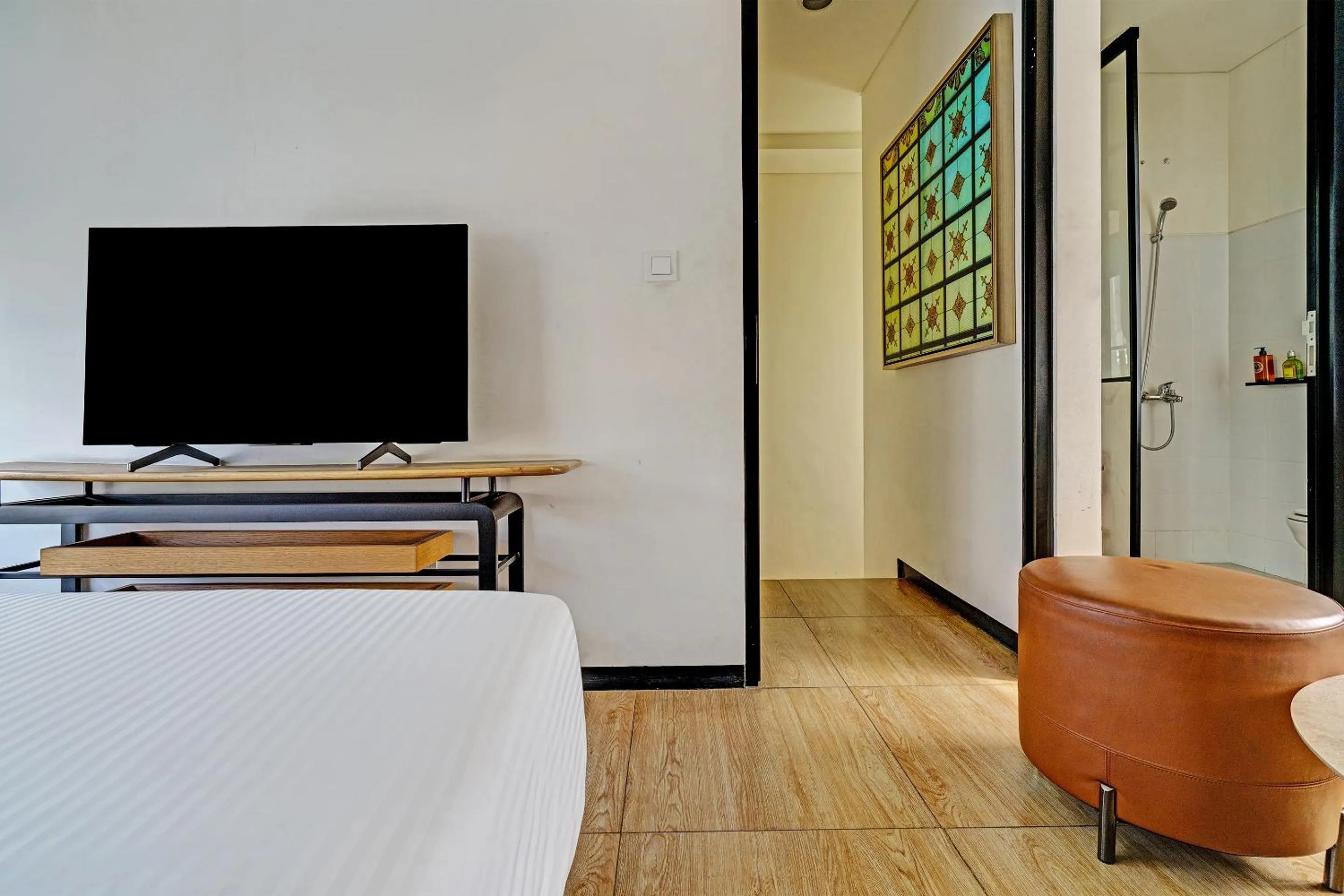 Bedroom in OYO Life 92719 Rolling Hills Residence Karawang