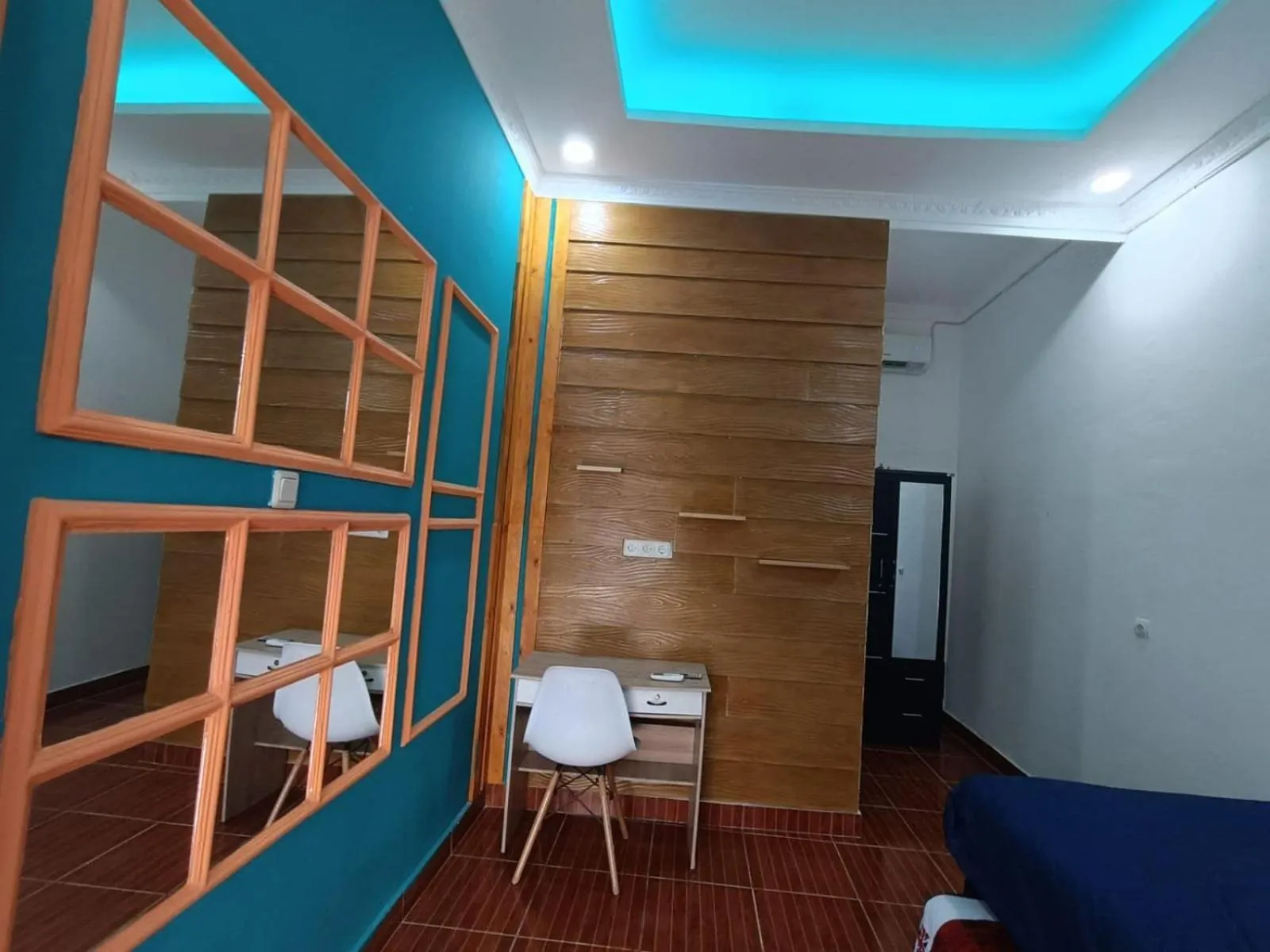 Lobby or reception in OYO Life 92977 Neba Kost Aesthetic