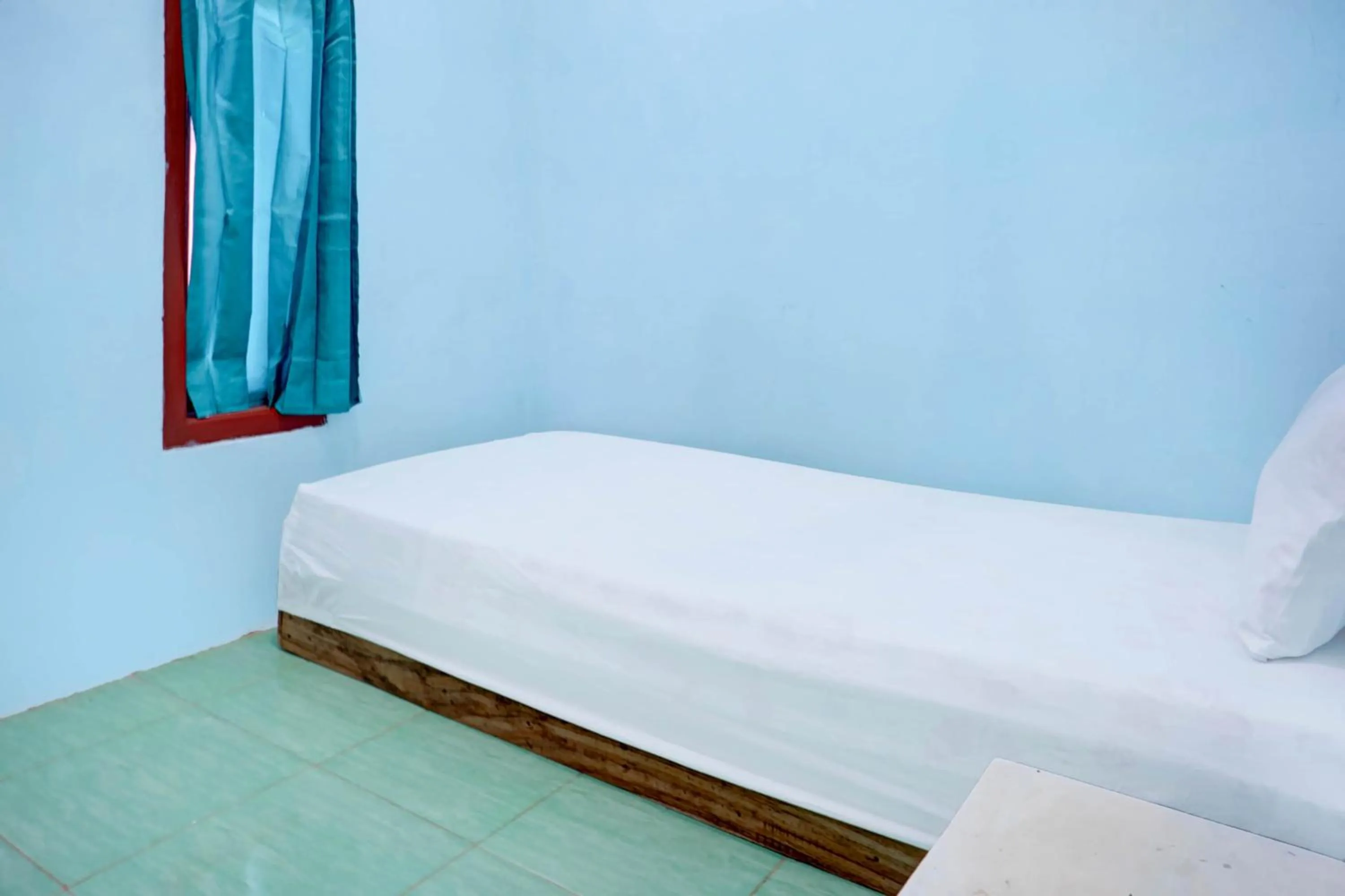 Bedroom, Bed in OYO Life 93017 Kost H Soeroso