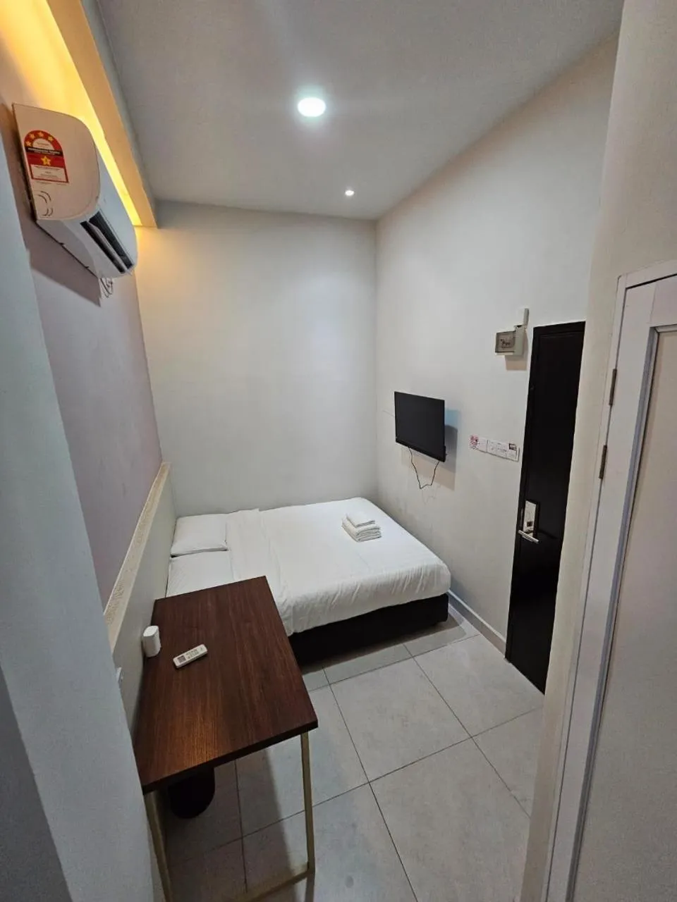 Bedroom, Bed in TT99 COZY STAY