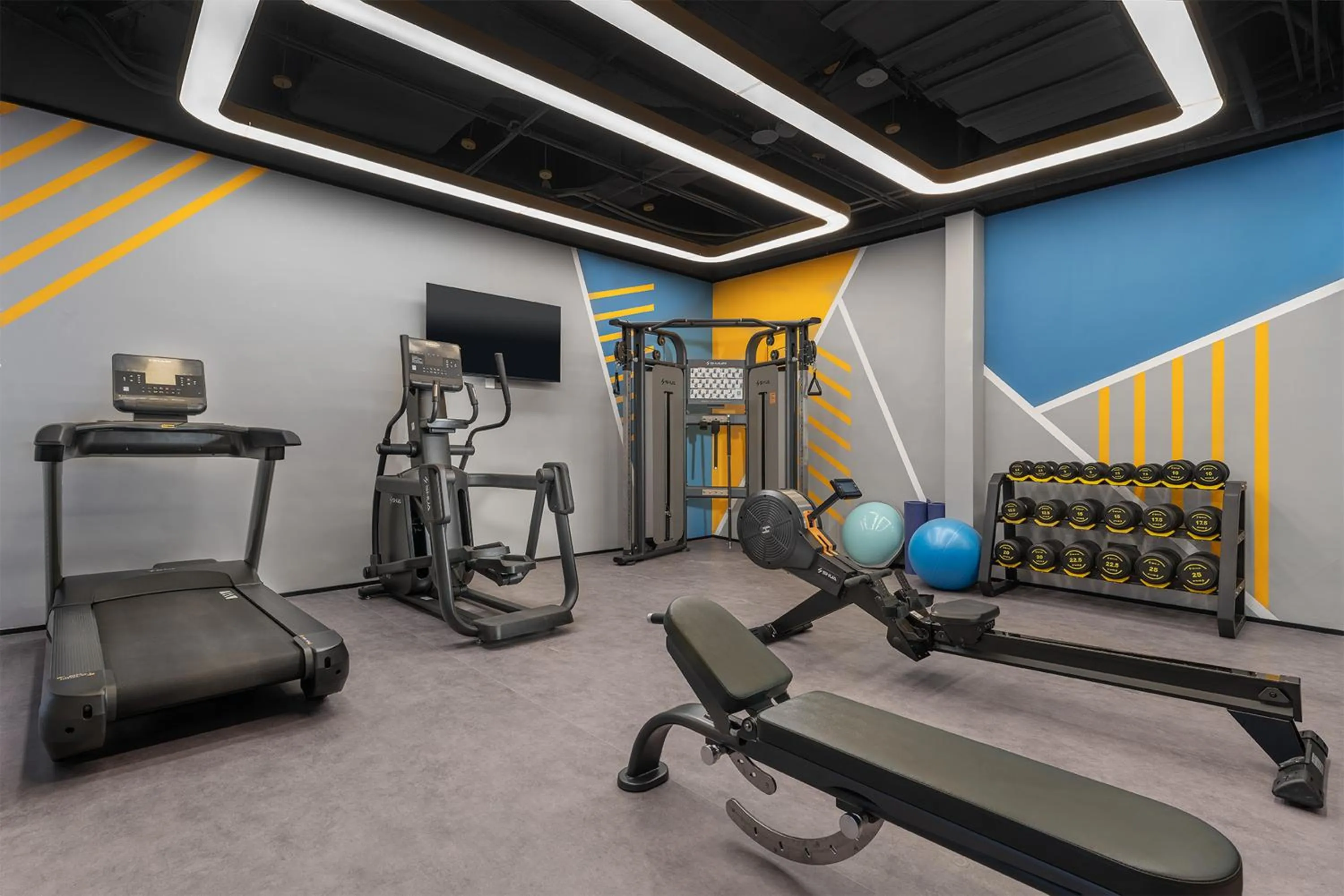 Fitness centre/facilities in Holiday Inn Express Wenchang by IHG