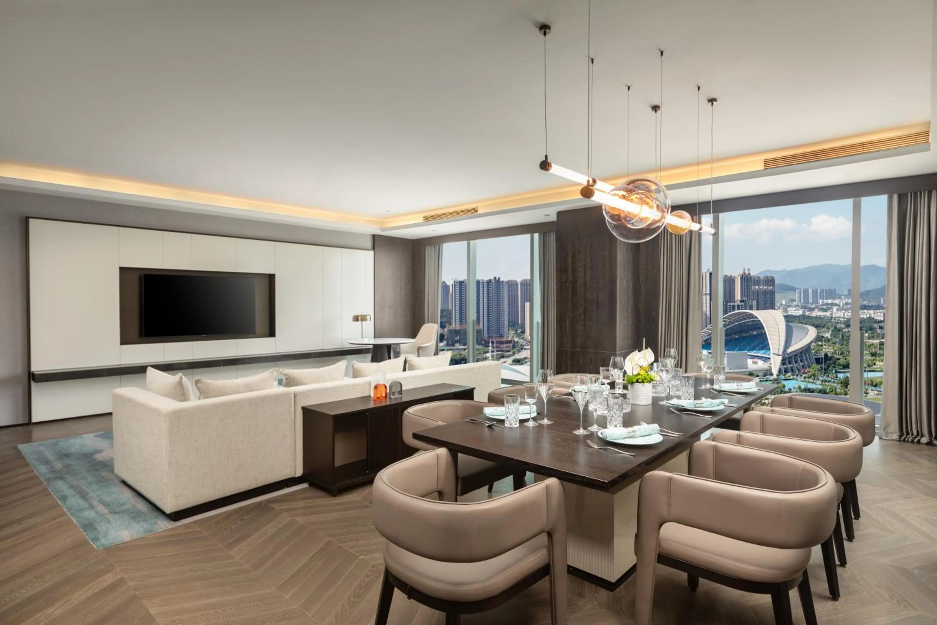 Living room in Crowne Plaza Jiangmen Binjiang by IHG