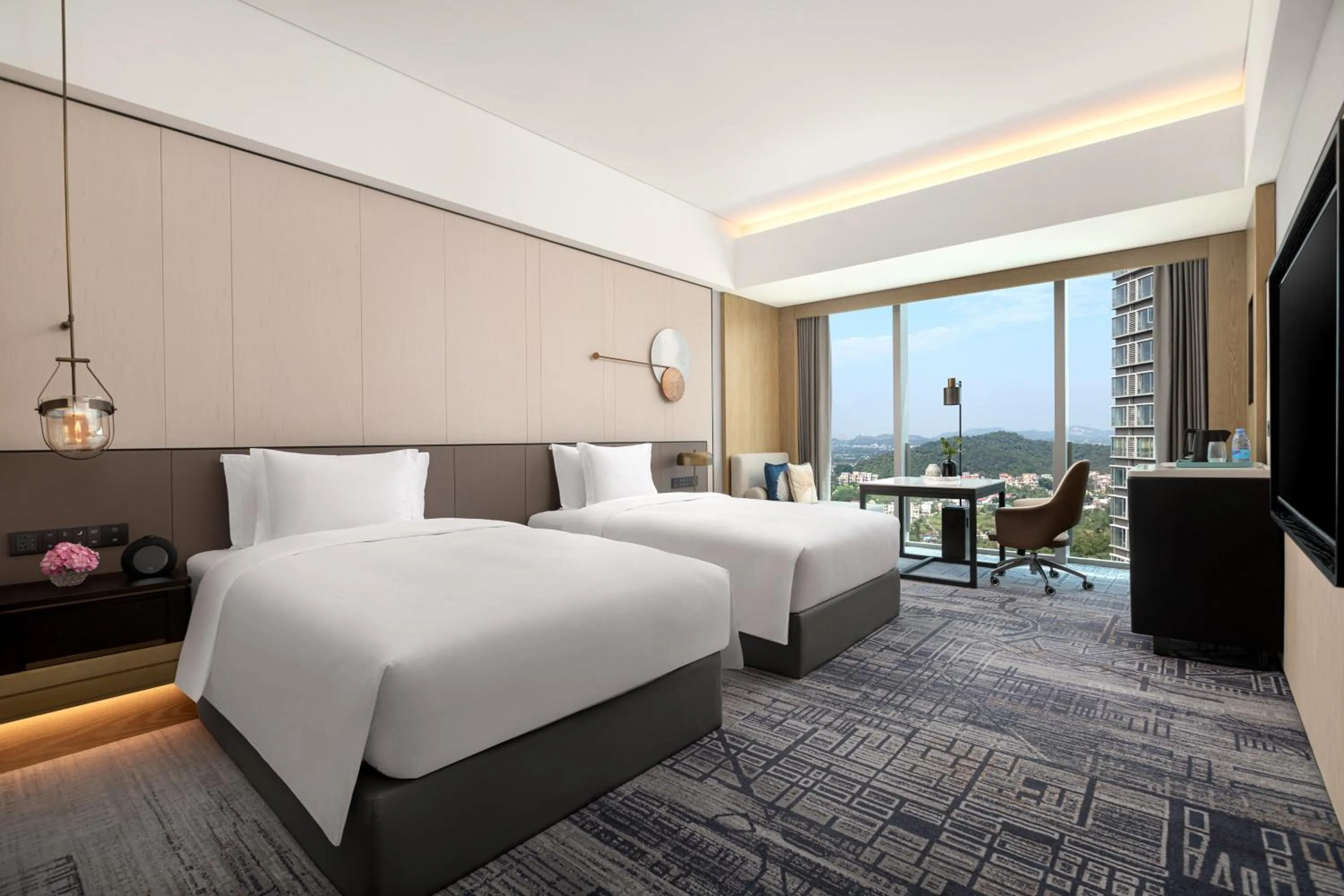 Photo of the whole room, Bed in Crowne Plaza Jiangmen Binjiang by IHG