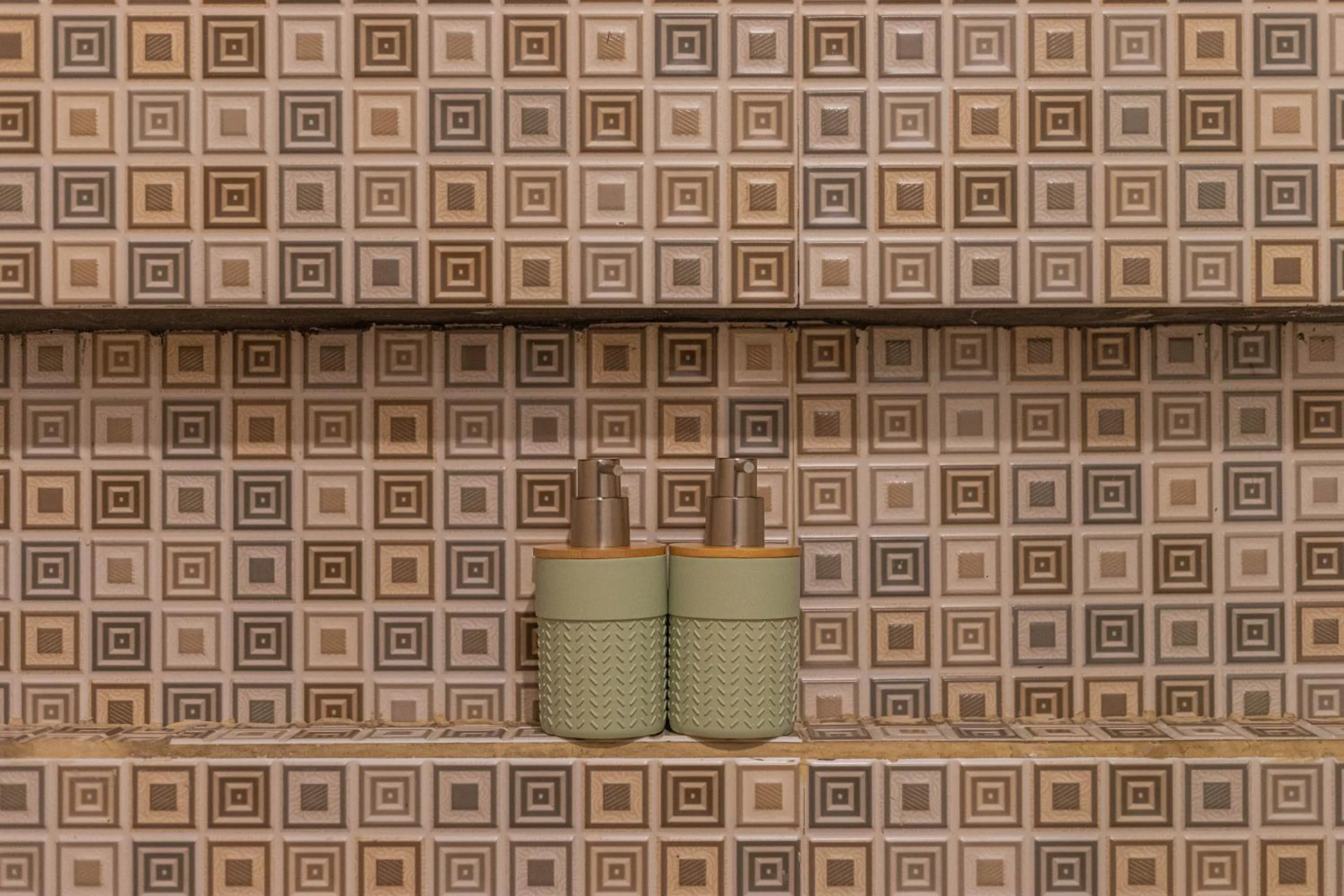 Toilet in Lavender - Taman Tanda