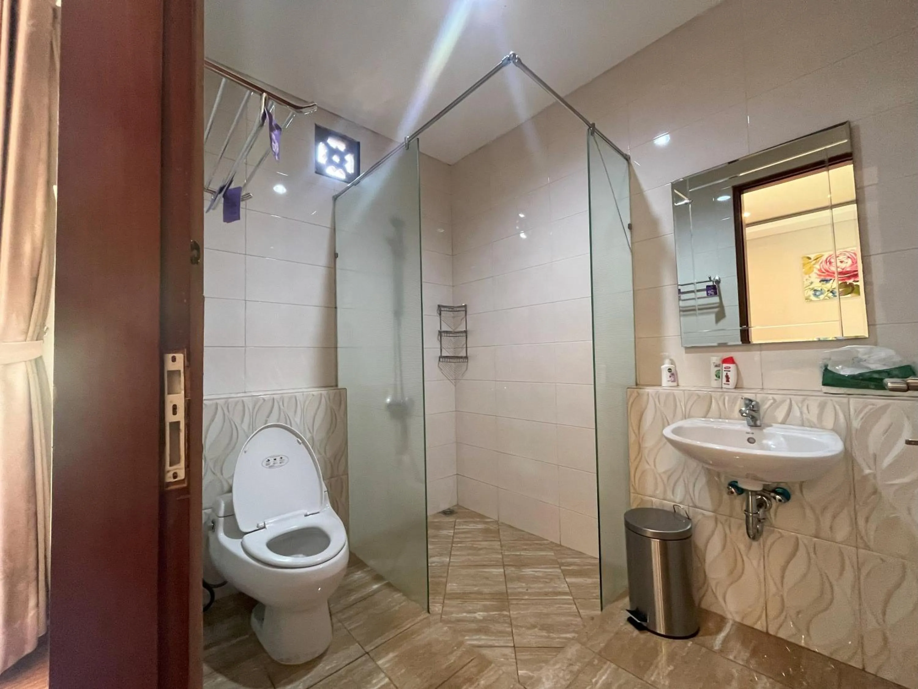 Shower in Lavender - Taman Tanda