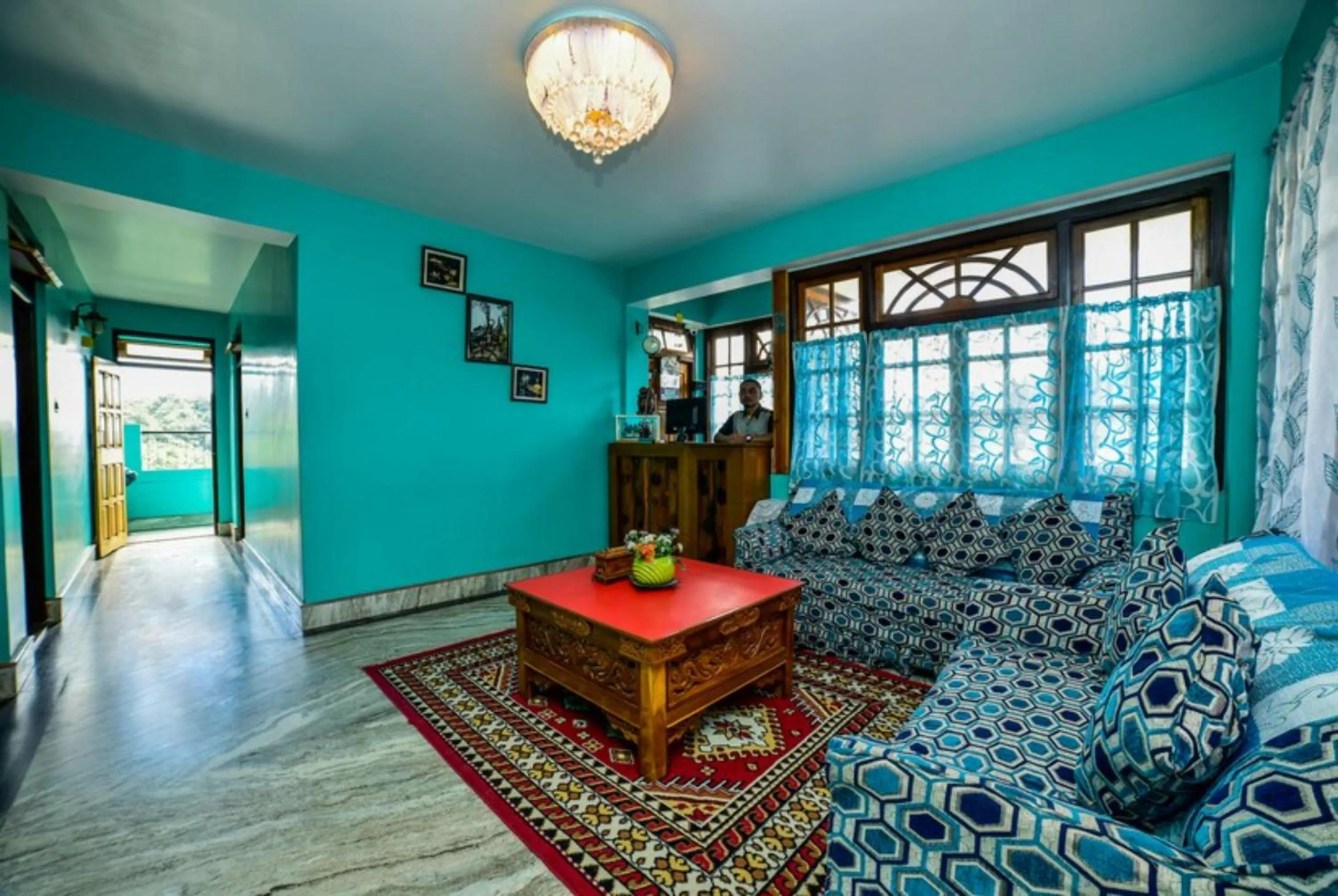 Seating area in GRG Tharbaling Homestay Darjeeling