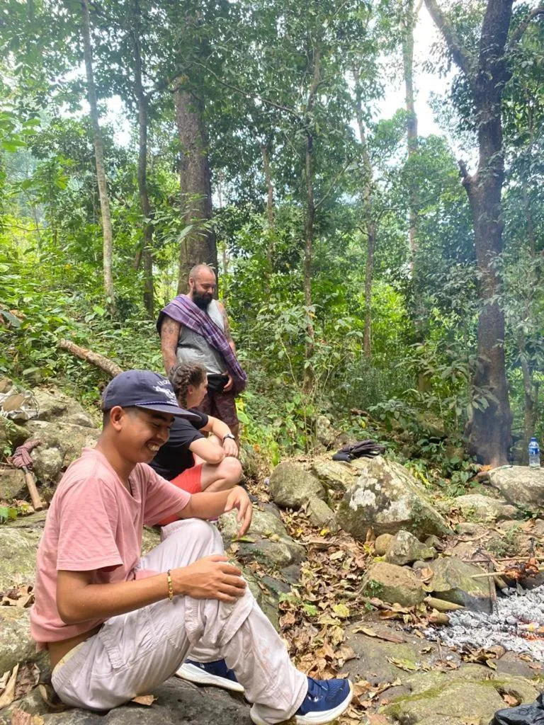 Hiking in Rangsot INN