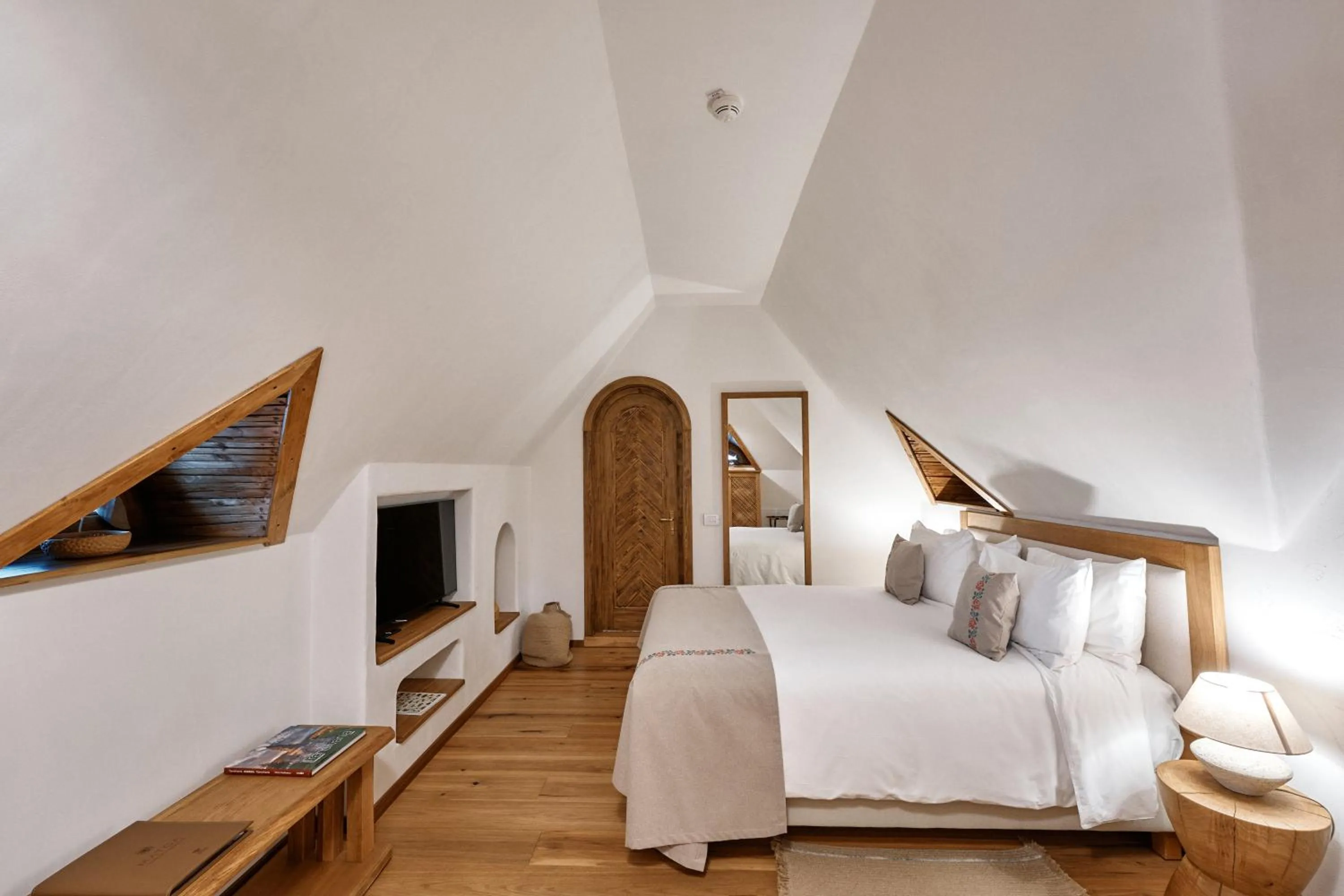 Bed in Matca Hotel Relais & Châteaux