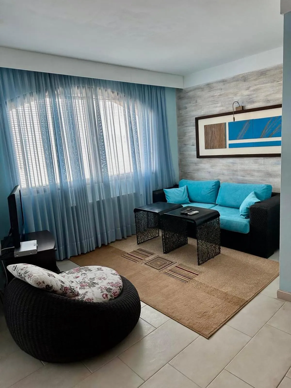 Living room in Oazis VIP Club