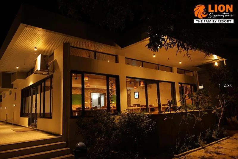 Night in Lion Signature Family Resort