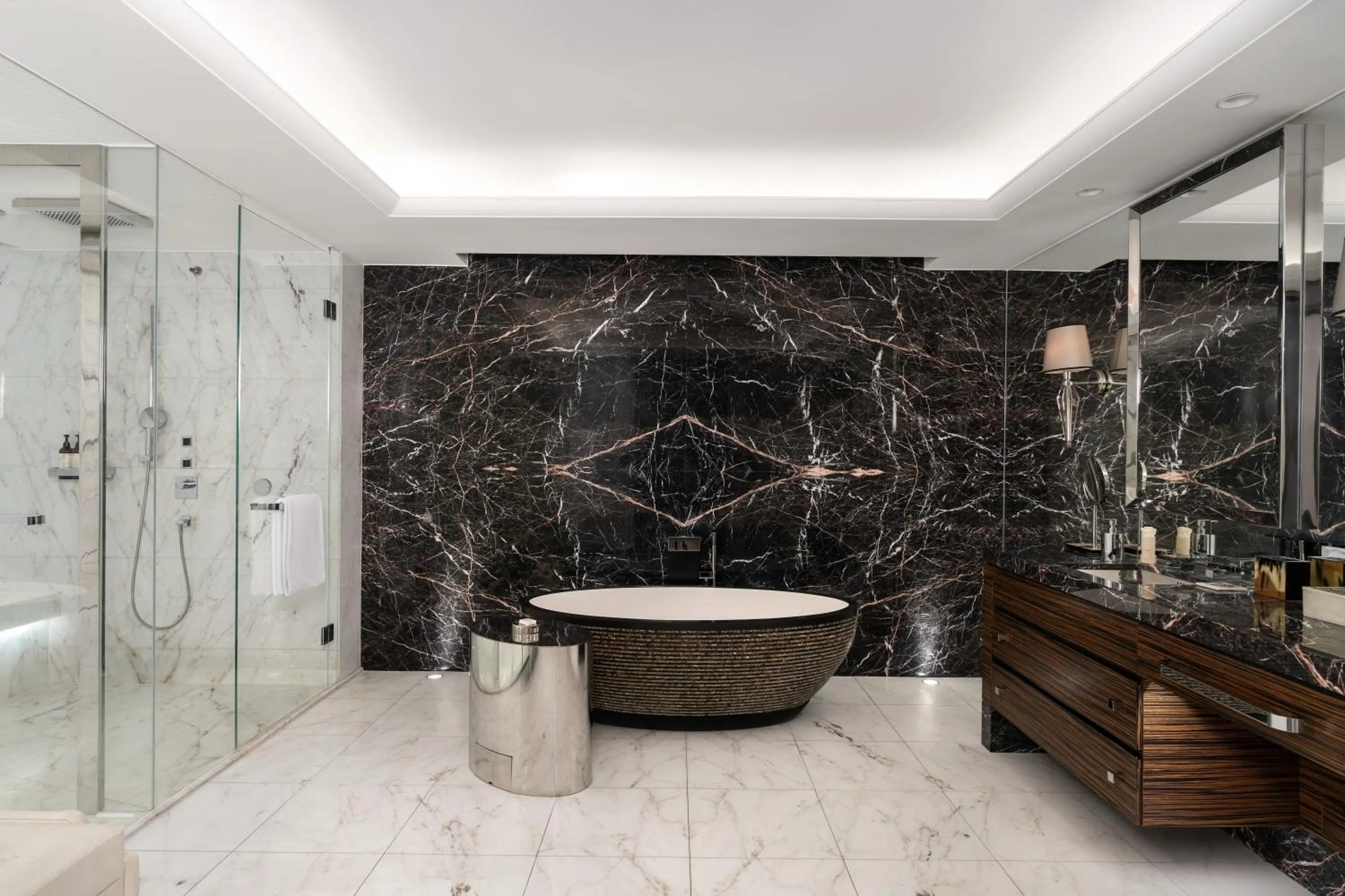 Bathroom in Park Hyatt Vienna