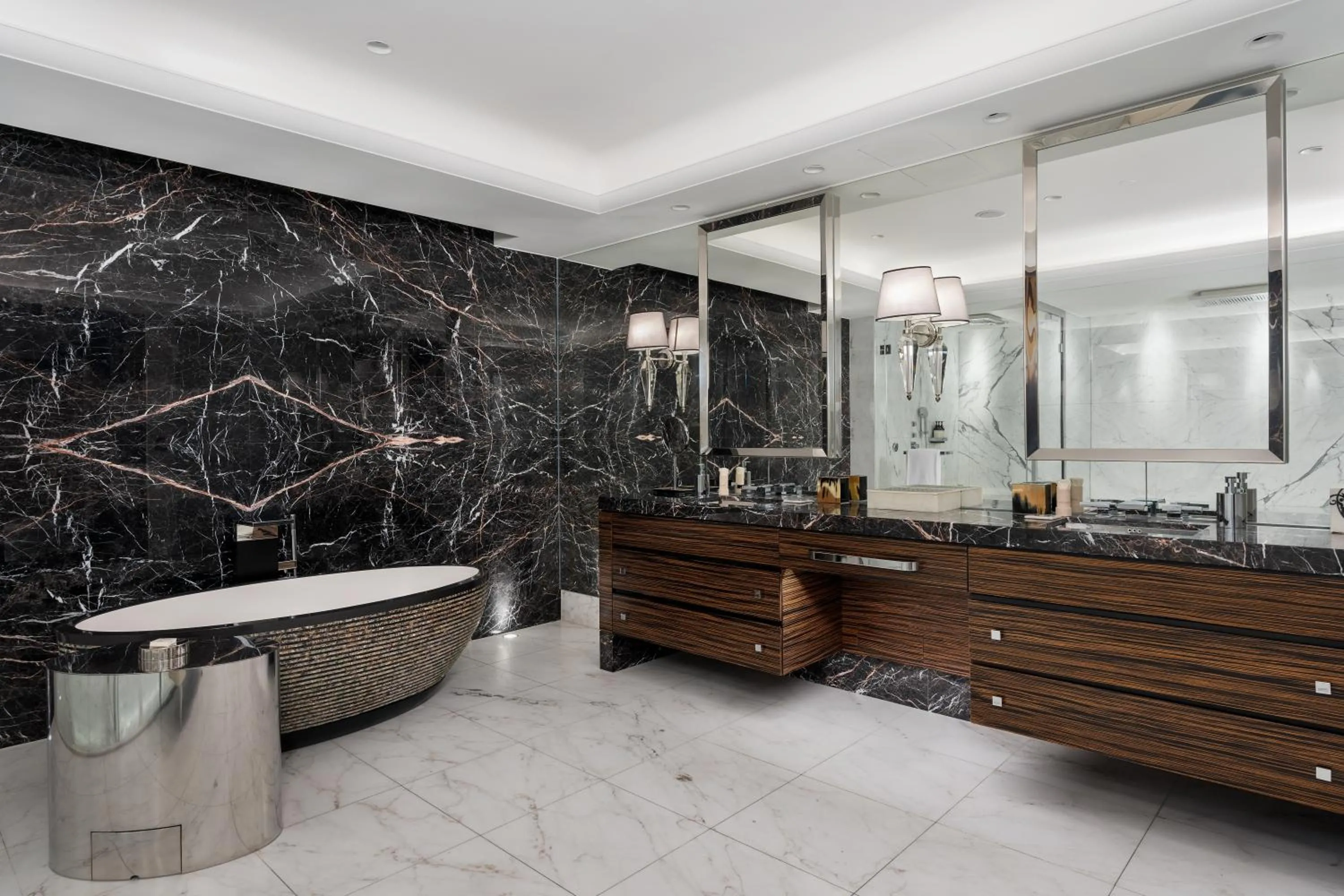 Bathroom in Park Hyatt Vienna