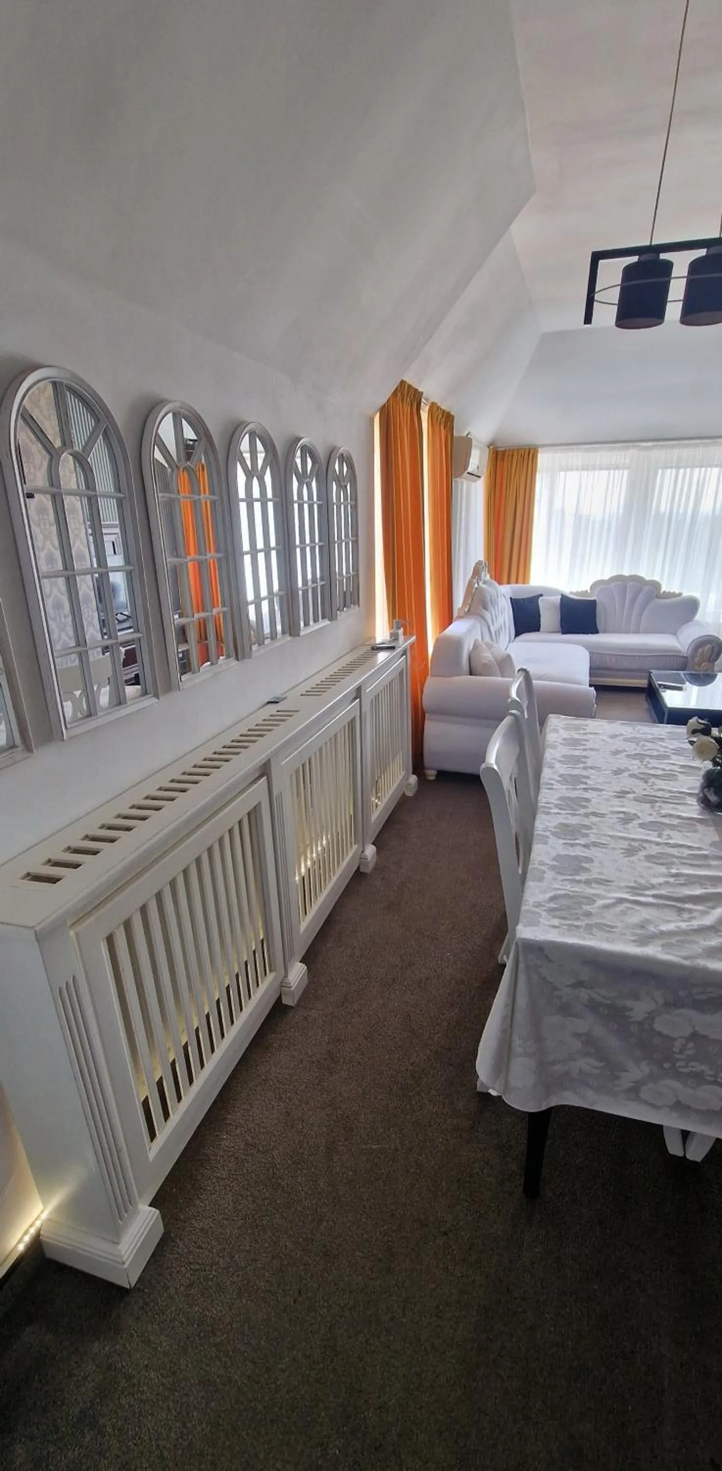 Living room, Bed in Hotel Jolie Apartments