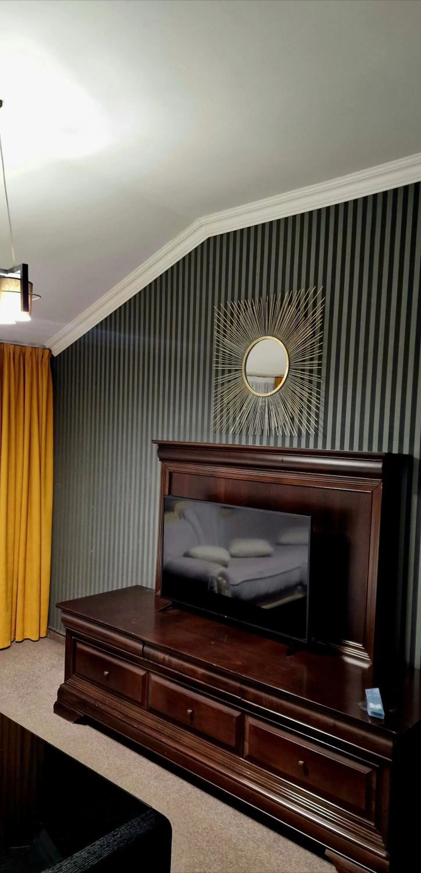 Living room, Bed in Hotel Jolie Apartments