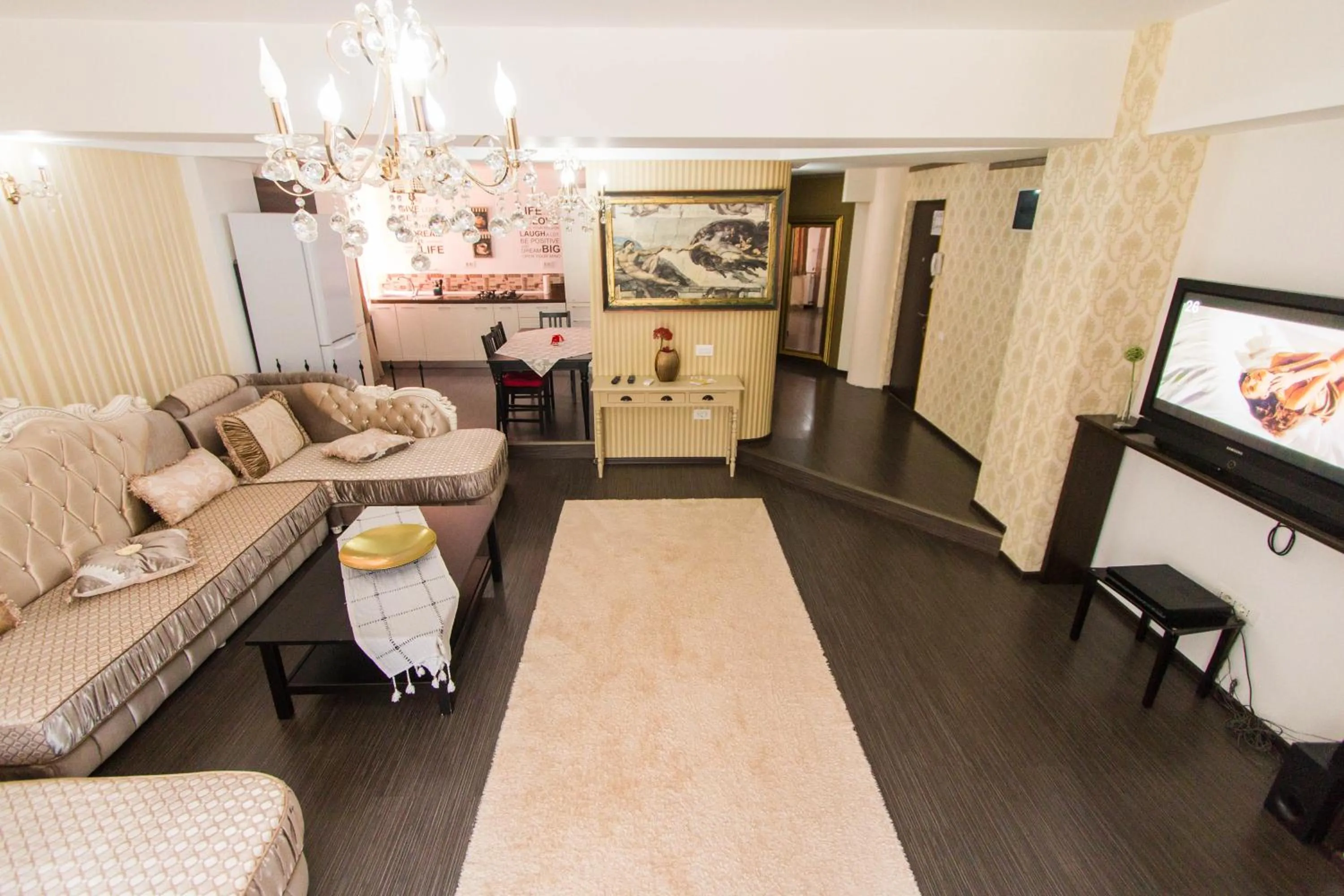 Photo of the whole room in Hotel Jolie Apartments