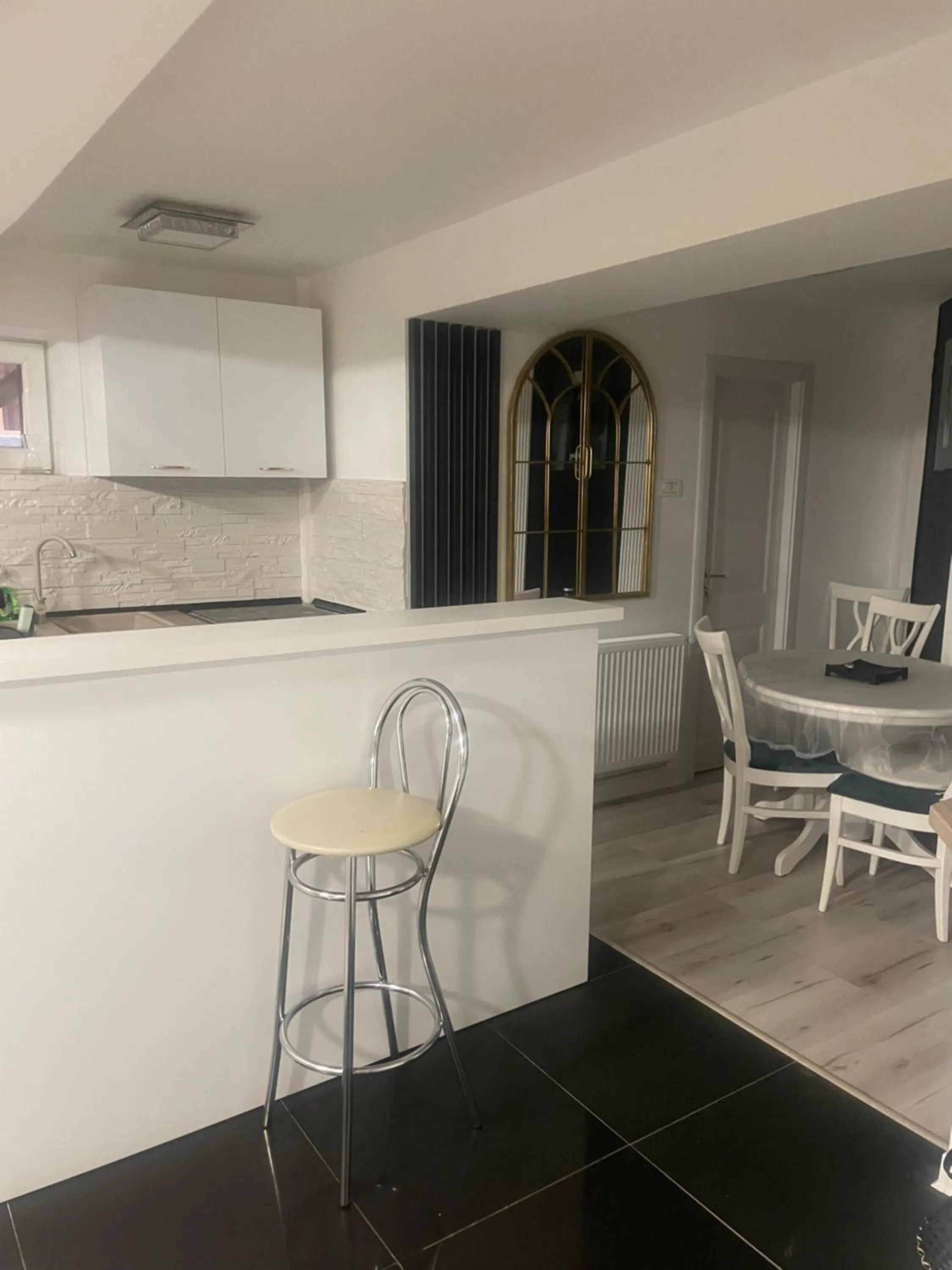 Dining area in Hotel Jolie Apartments