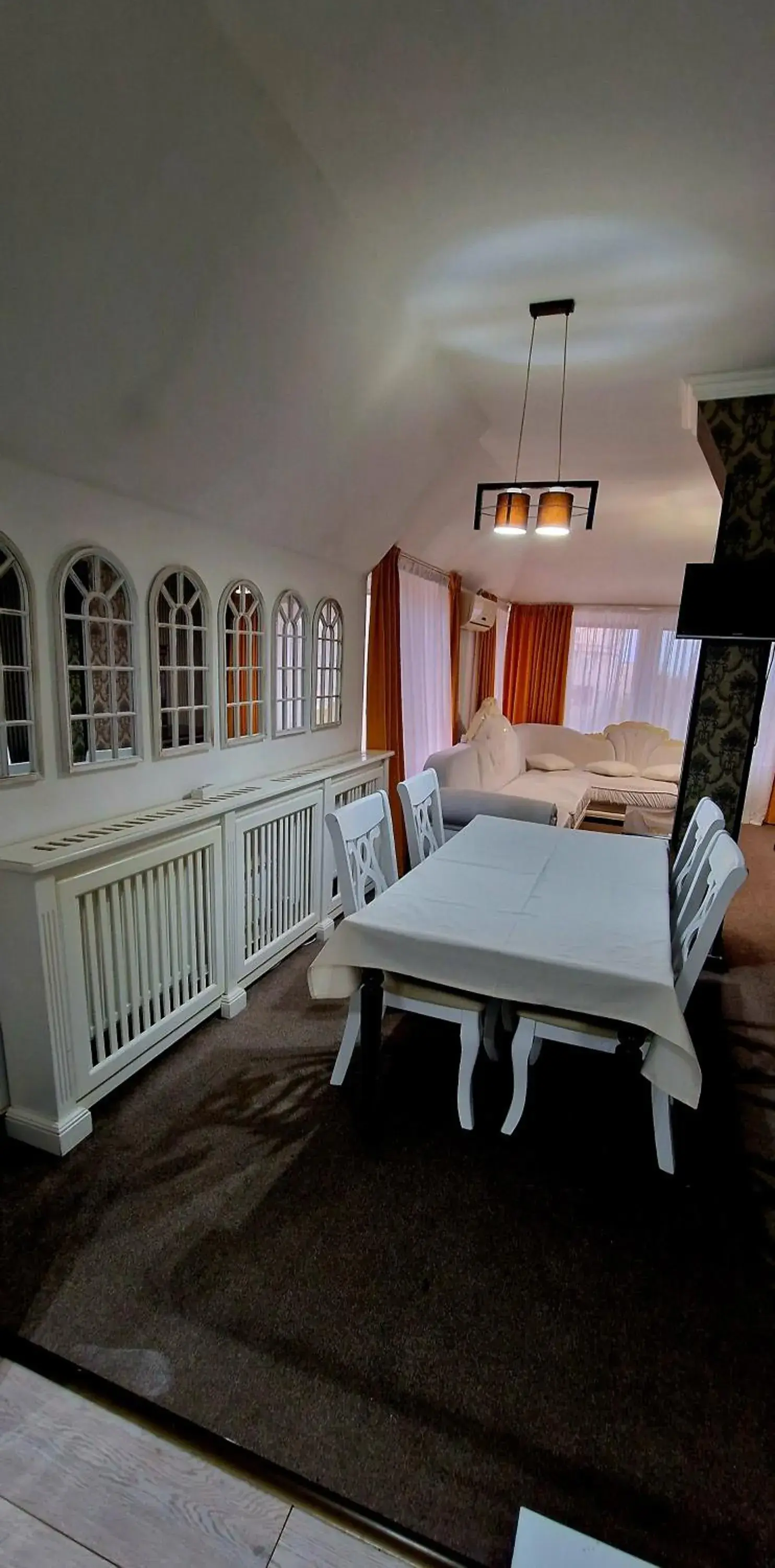 Three-Bedroom Apartment in Hotel Jolie Apartments Three-Bedroom Apartment in Hotel Jolie Apartments