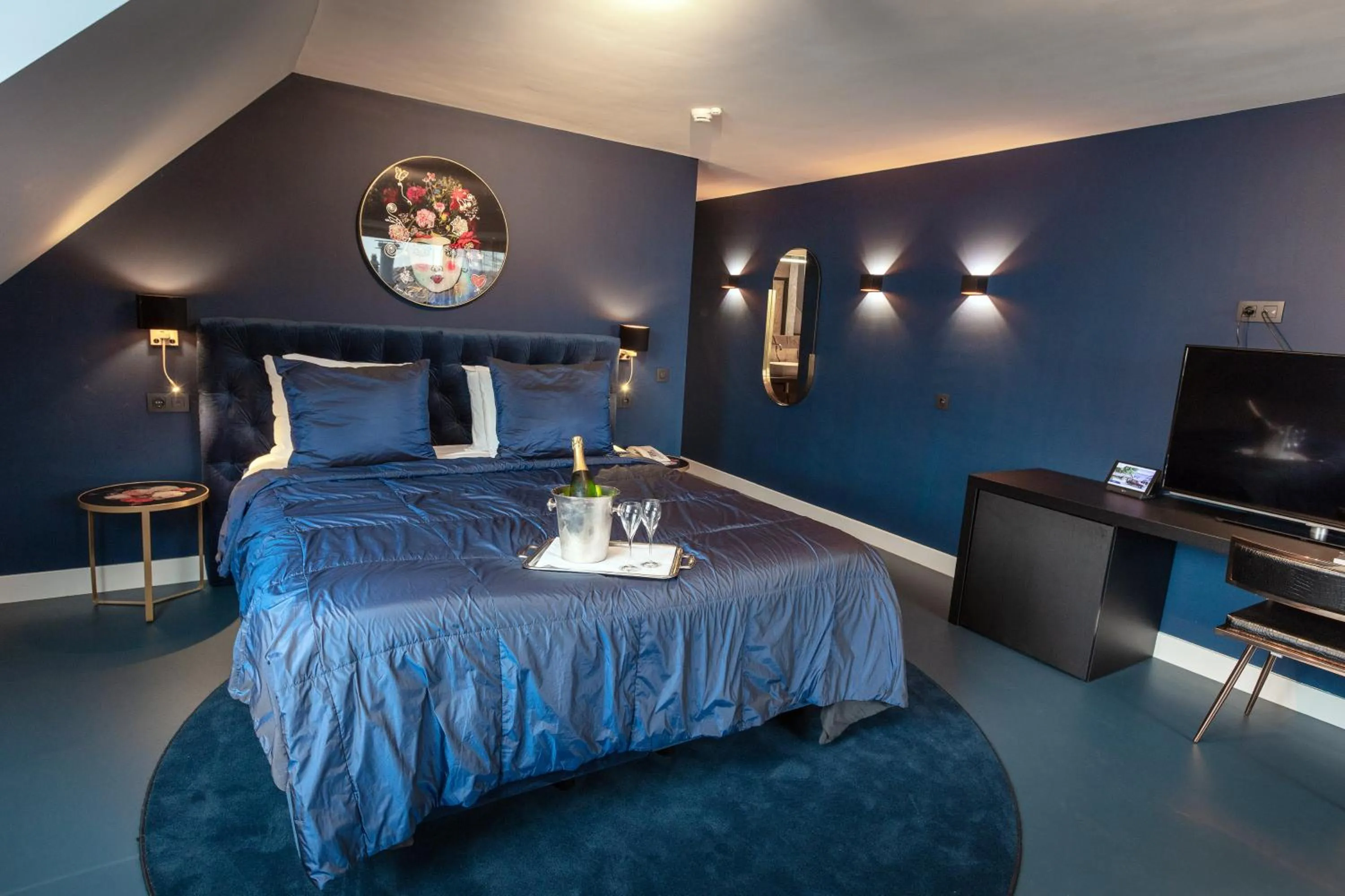 Bedroom, Bed in Landhuishotel De Bloemenbeek