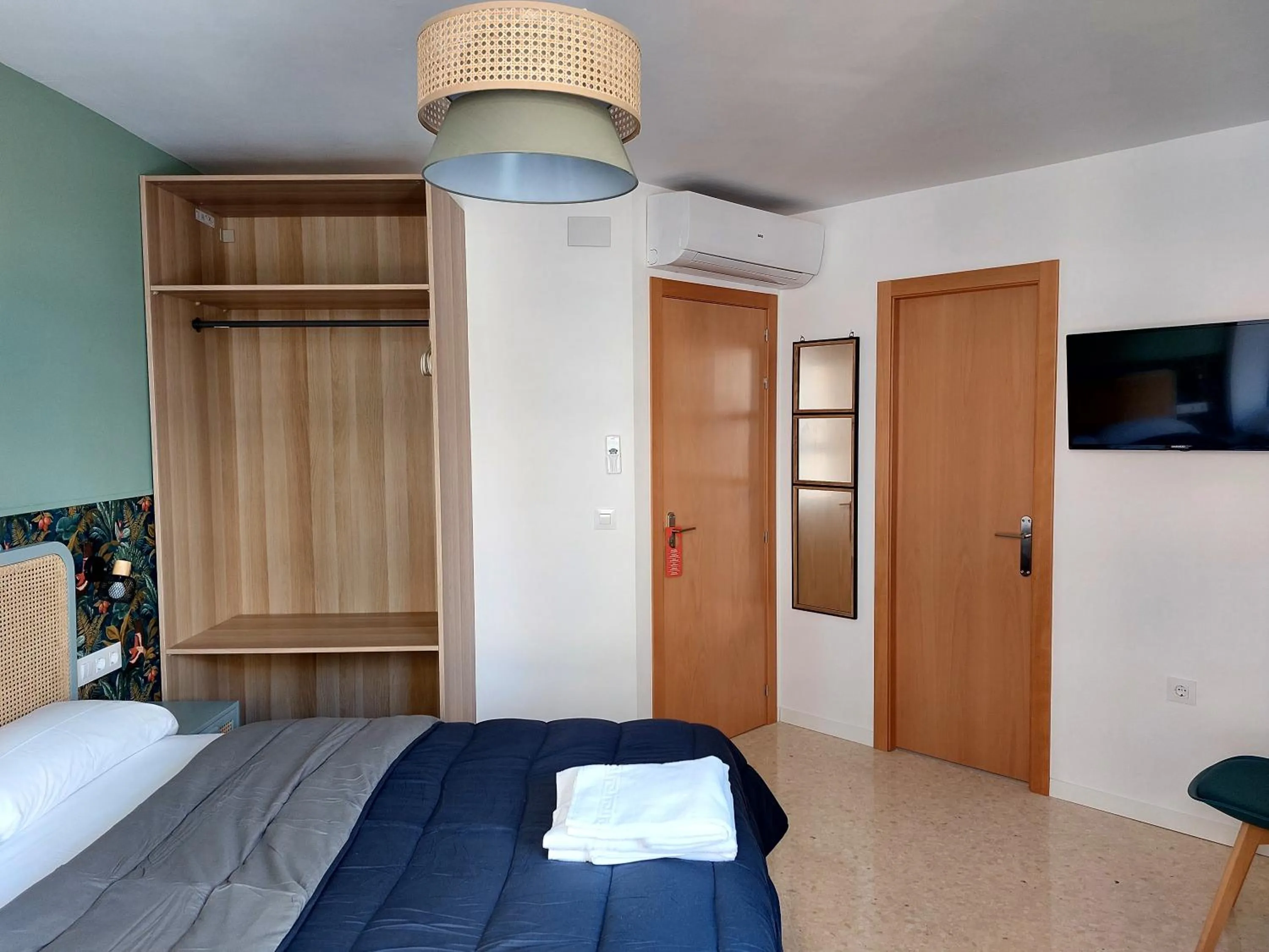 Bedroom, Bed in Habitaciones Barra89