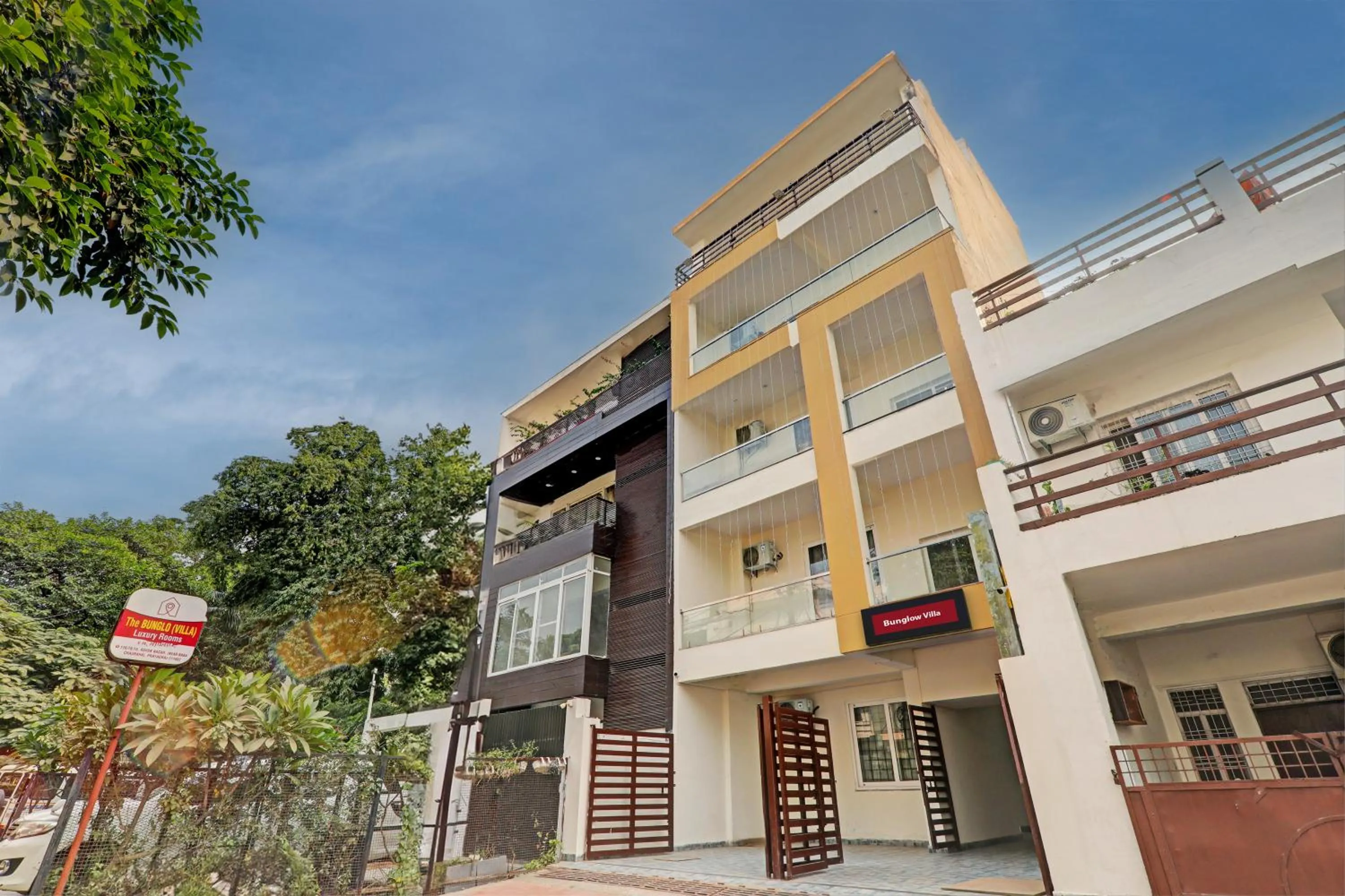 Facade/entrance in The Bunglo (Villa)