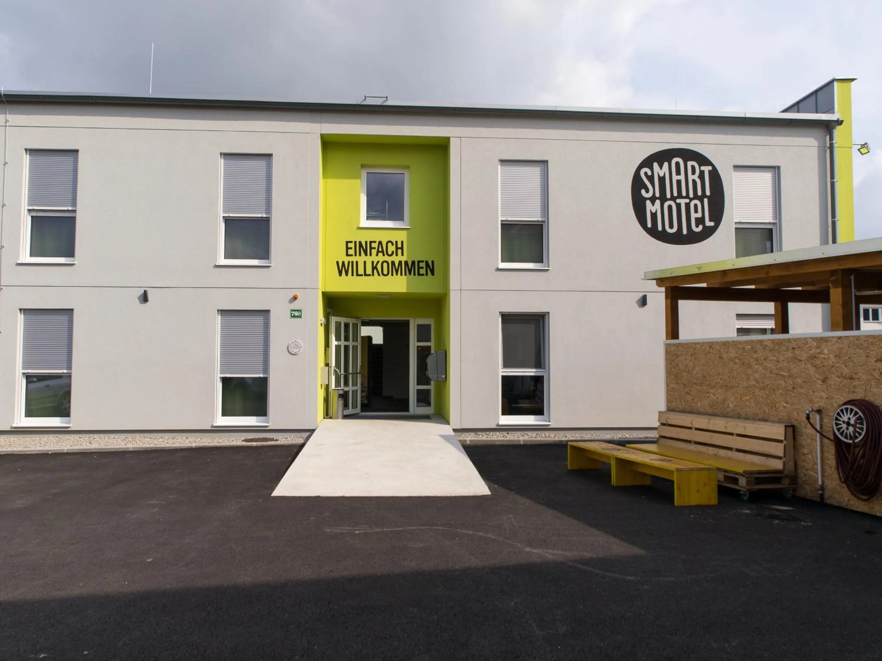 Property building in Smart Motel