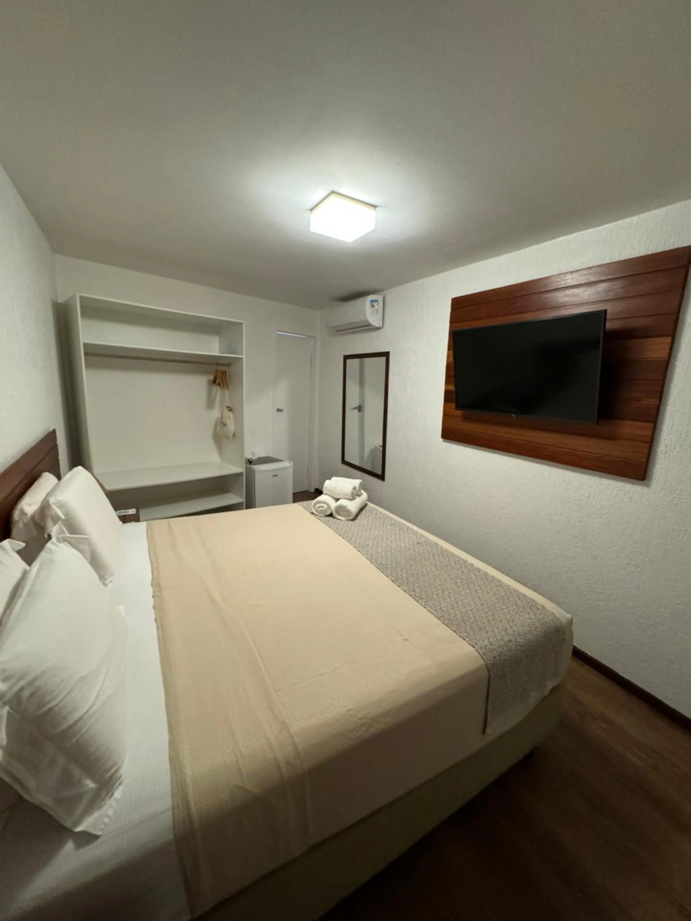 Bedroom, Bed in Pousada da Germana