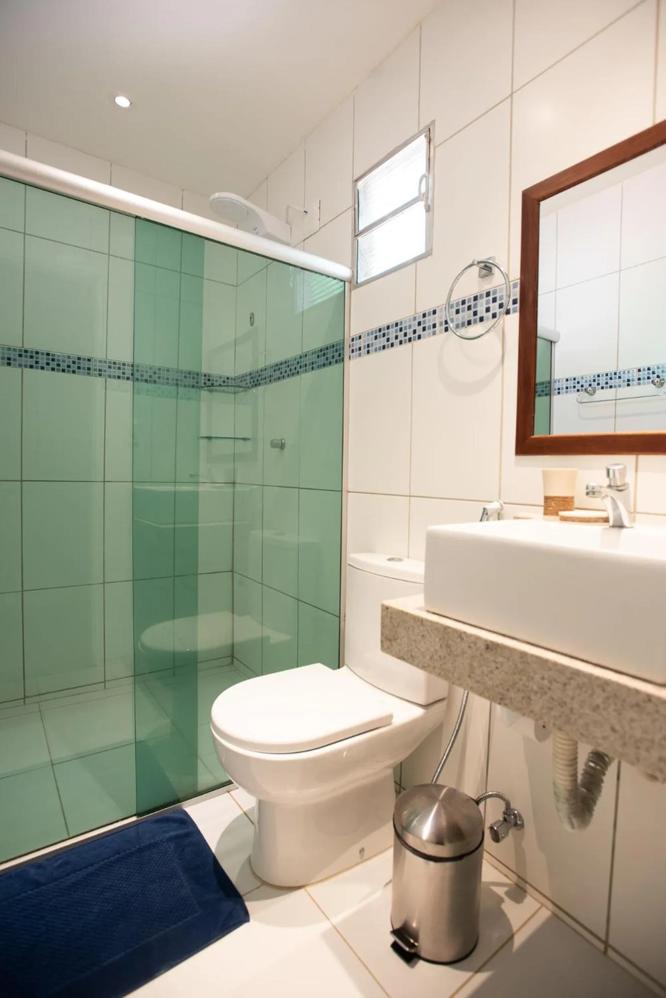 Shower in Pousada da Germana