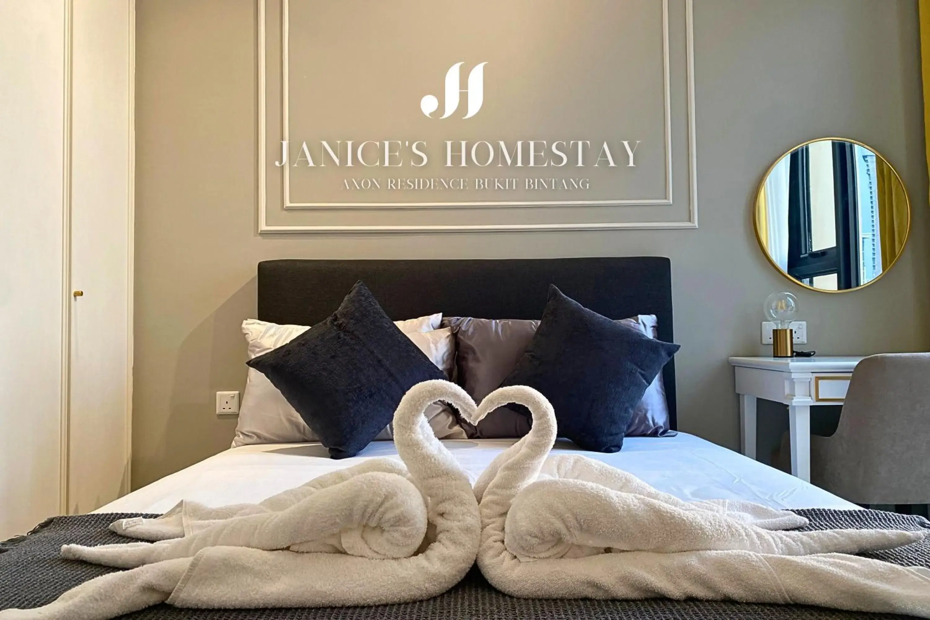 Two-Bedroom Apartment with View in Axon Residences Bukit Bintang by Janice's Homestay Two-Bedroom Apartment with View in Axon Residences Bukit Bintang by Janice's Homestay