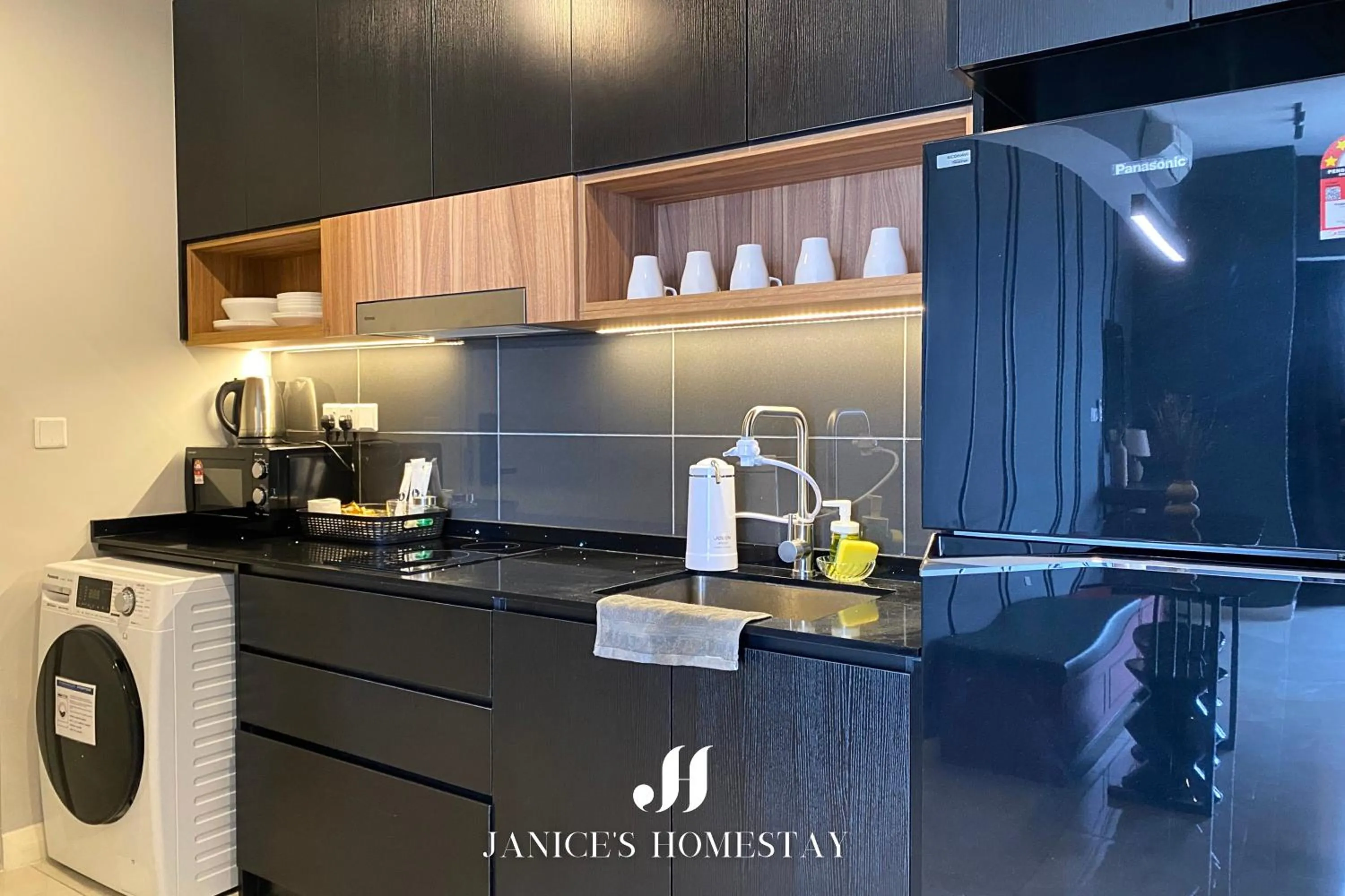 Kitchen or kitchenette in Axon Residences Bukit Bintang by Janice's Homestay