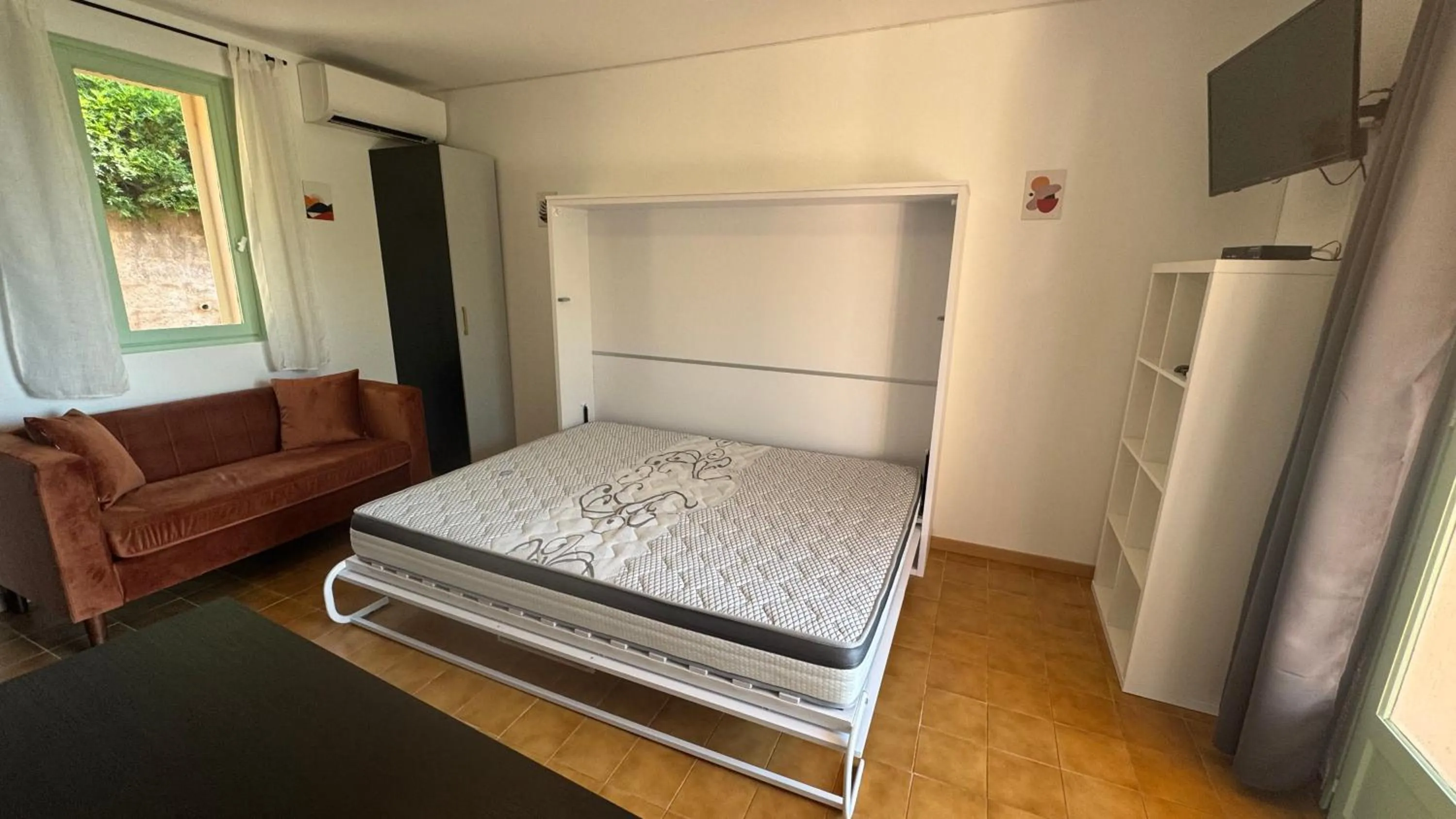 Bed in Résidence le Télémaque