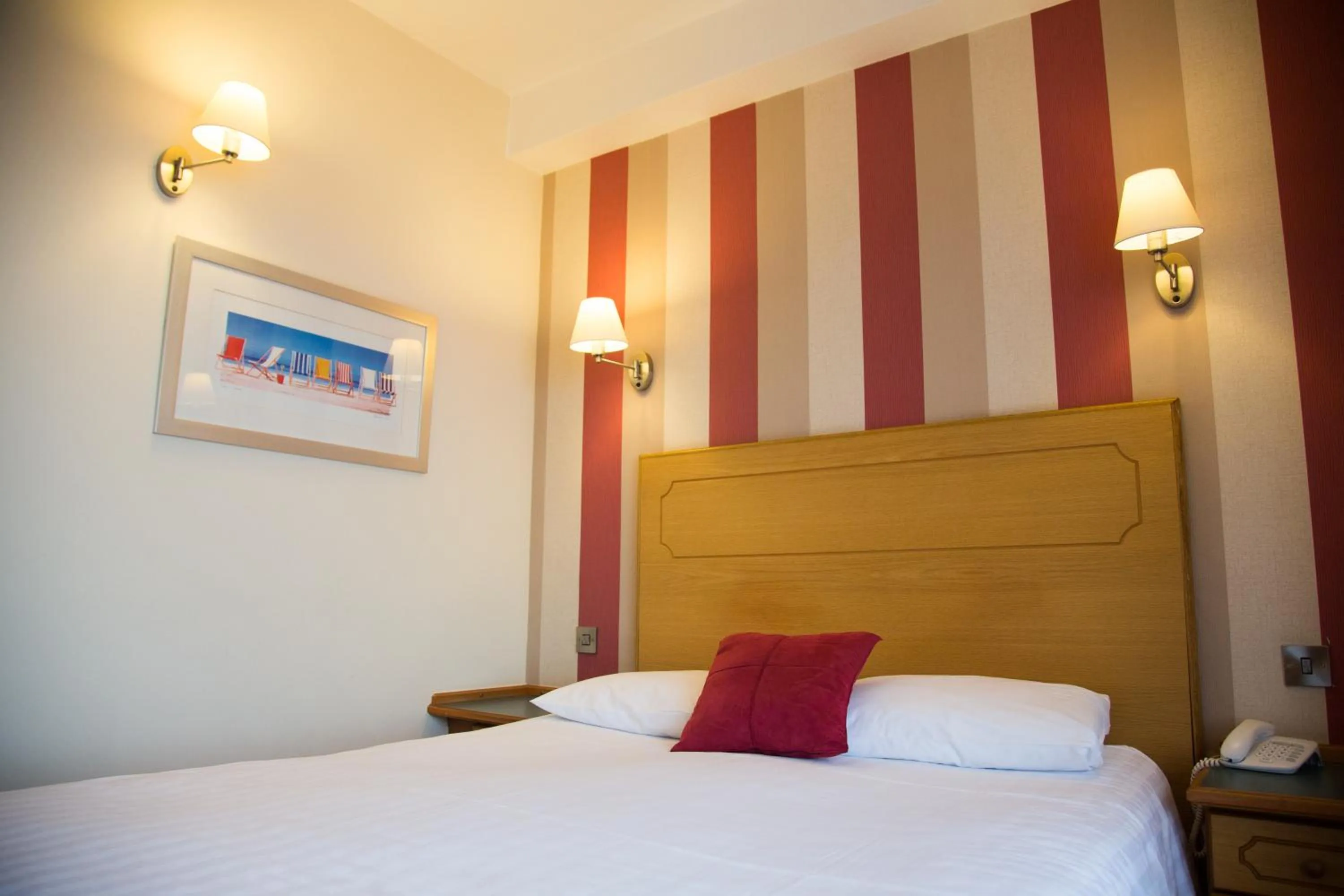 Bedroom, Bed in Viking Hotel - Adults Only