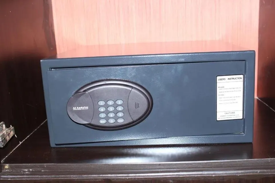 safe in Hotel Karisimbi