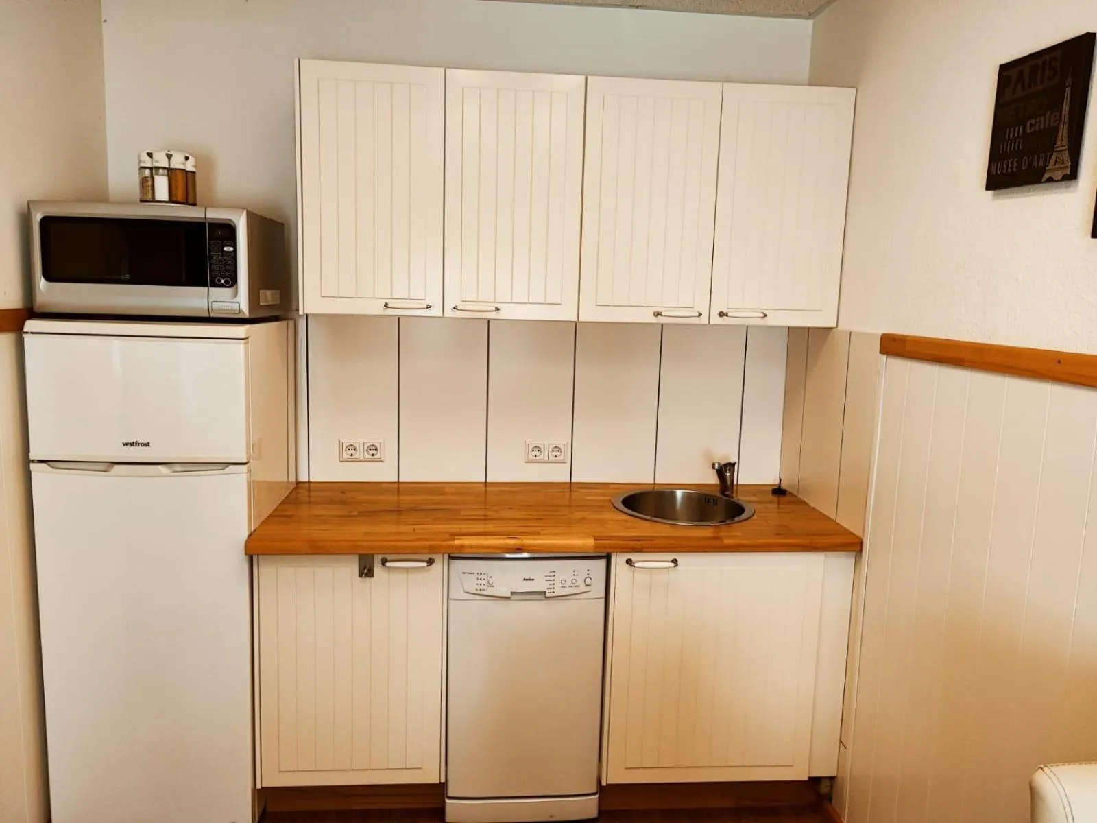 Communal kitchen in Warum ins Hotel