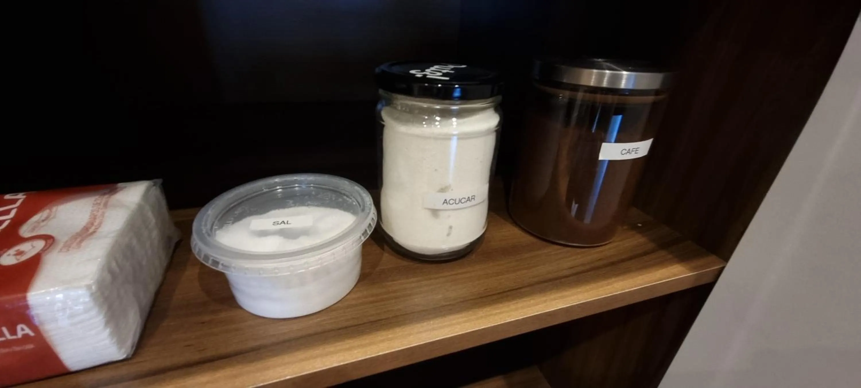 Coffee/tea facilities in Metropolitan Flats