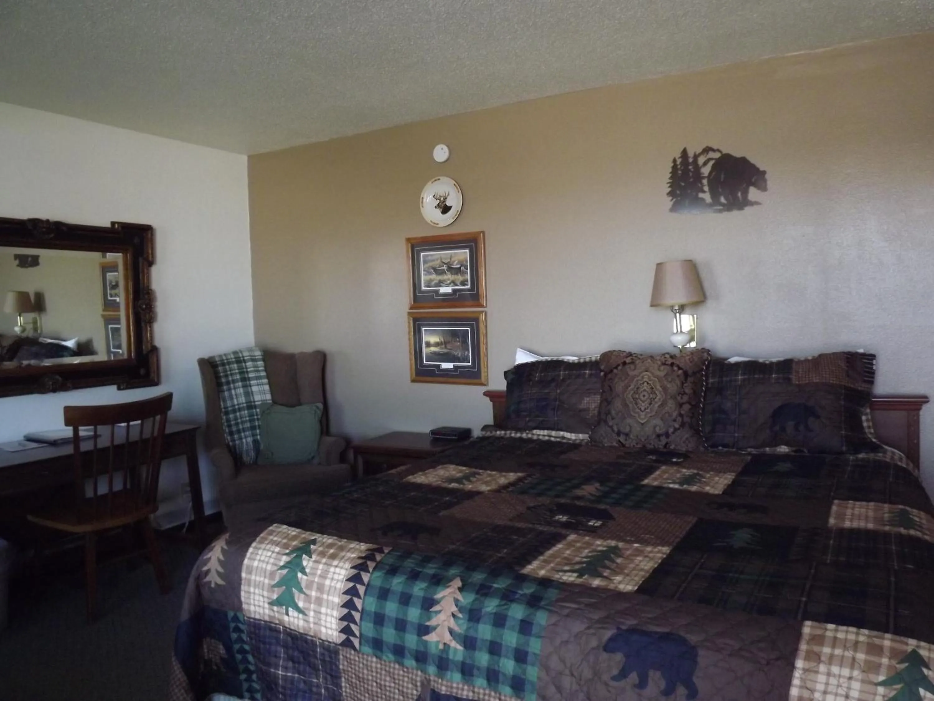 Bed in Crest Country Inn